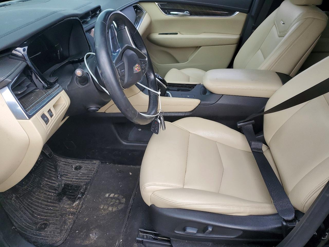 2019 CADILLAC XT5 photo 7