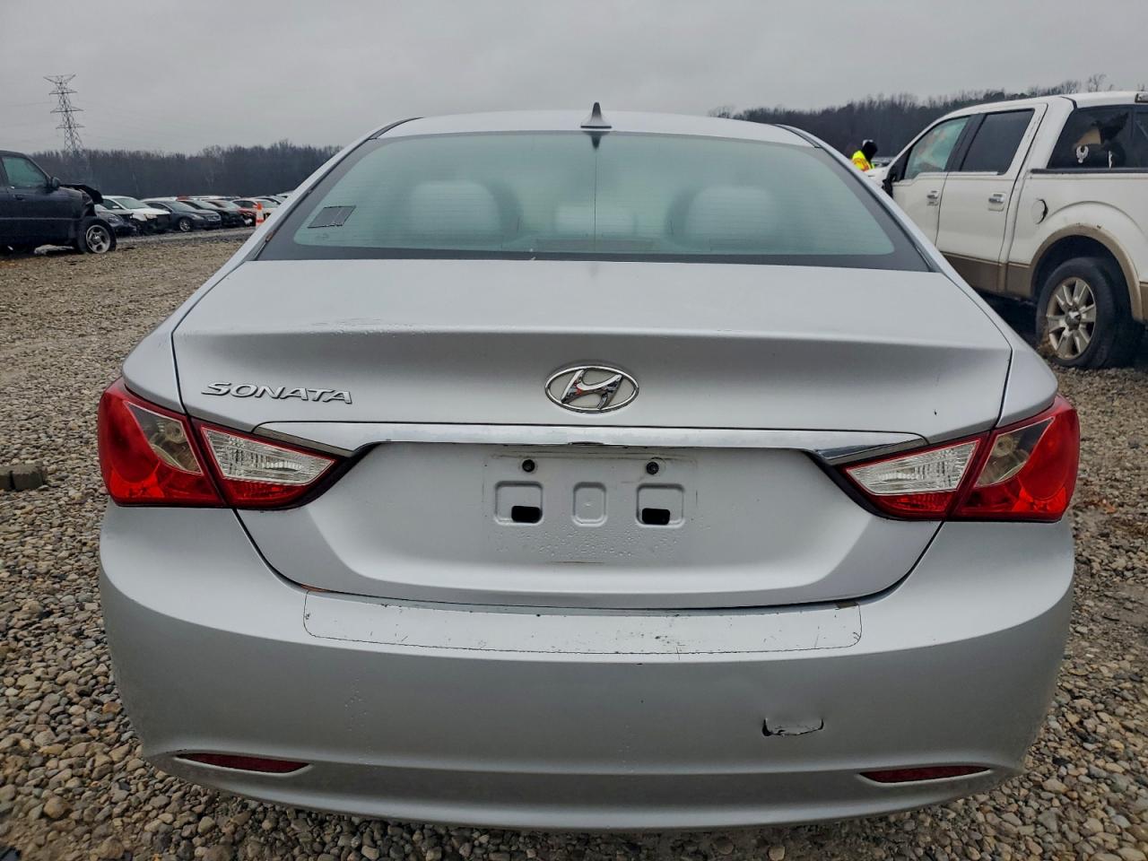 2013 HYUNDAI SONATA GLS photo 6