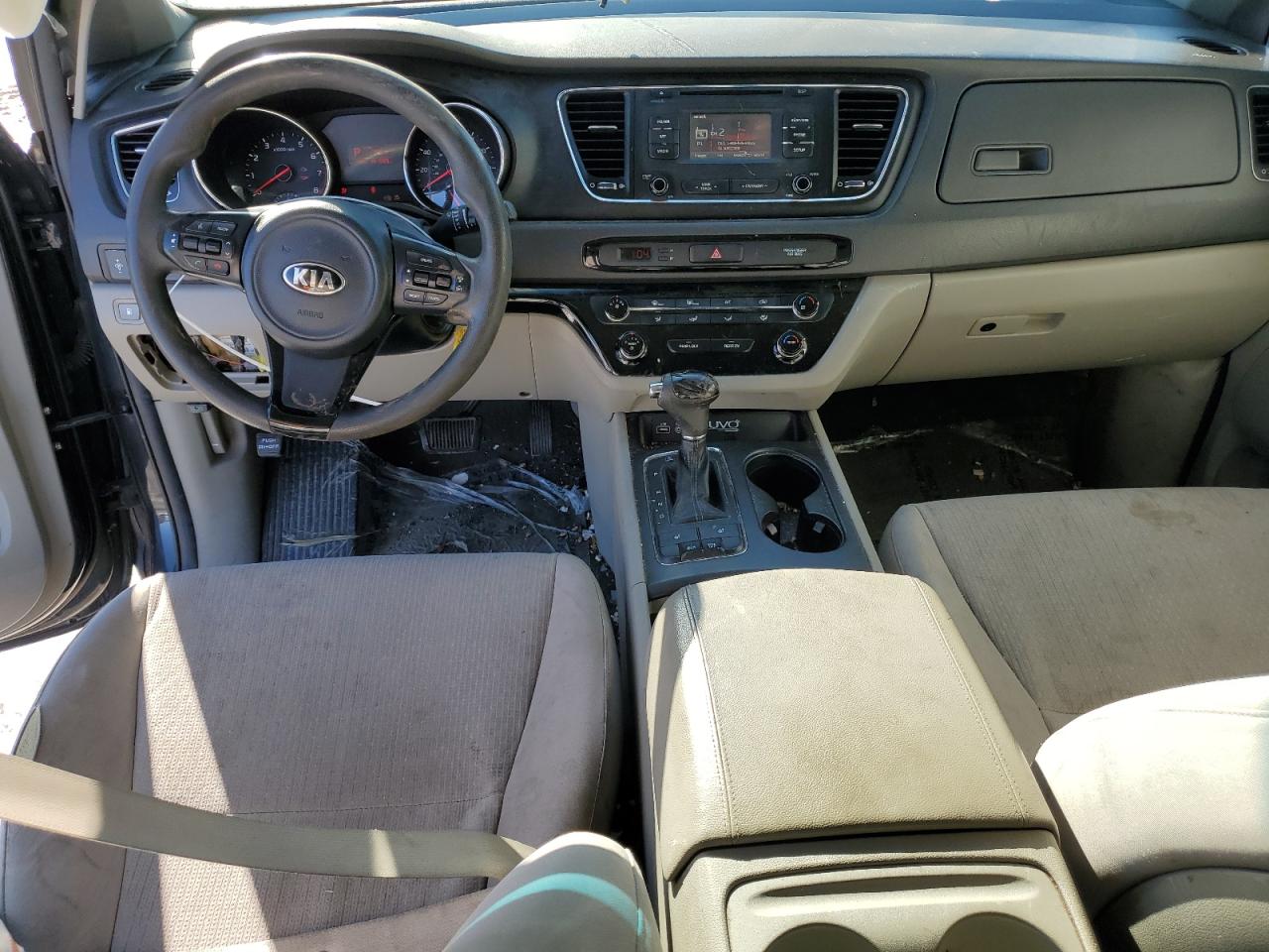 2016 KIA SEDONA LX photo 8