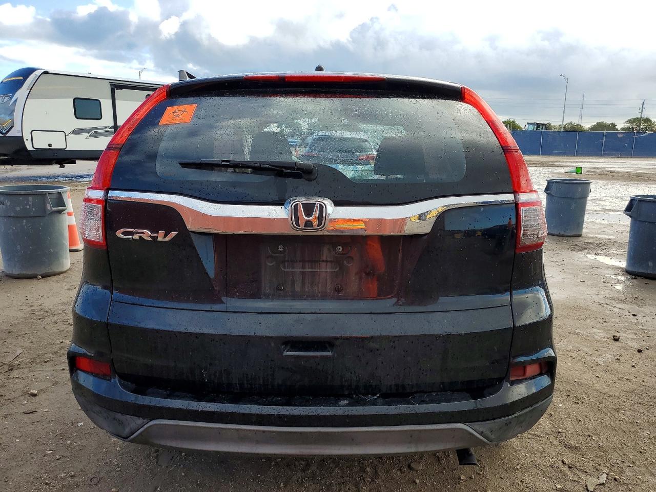 2016 HONDA CR-V LX photo 6