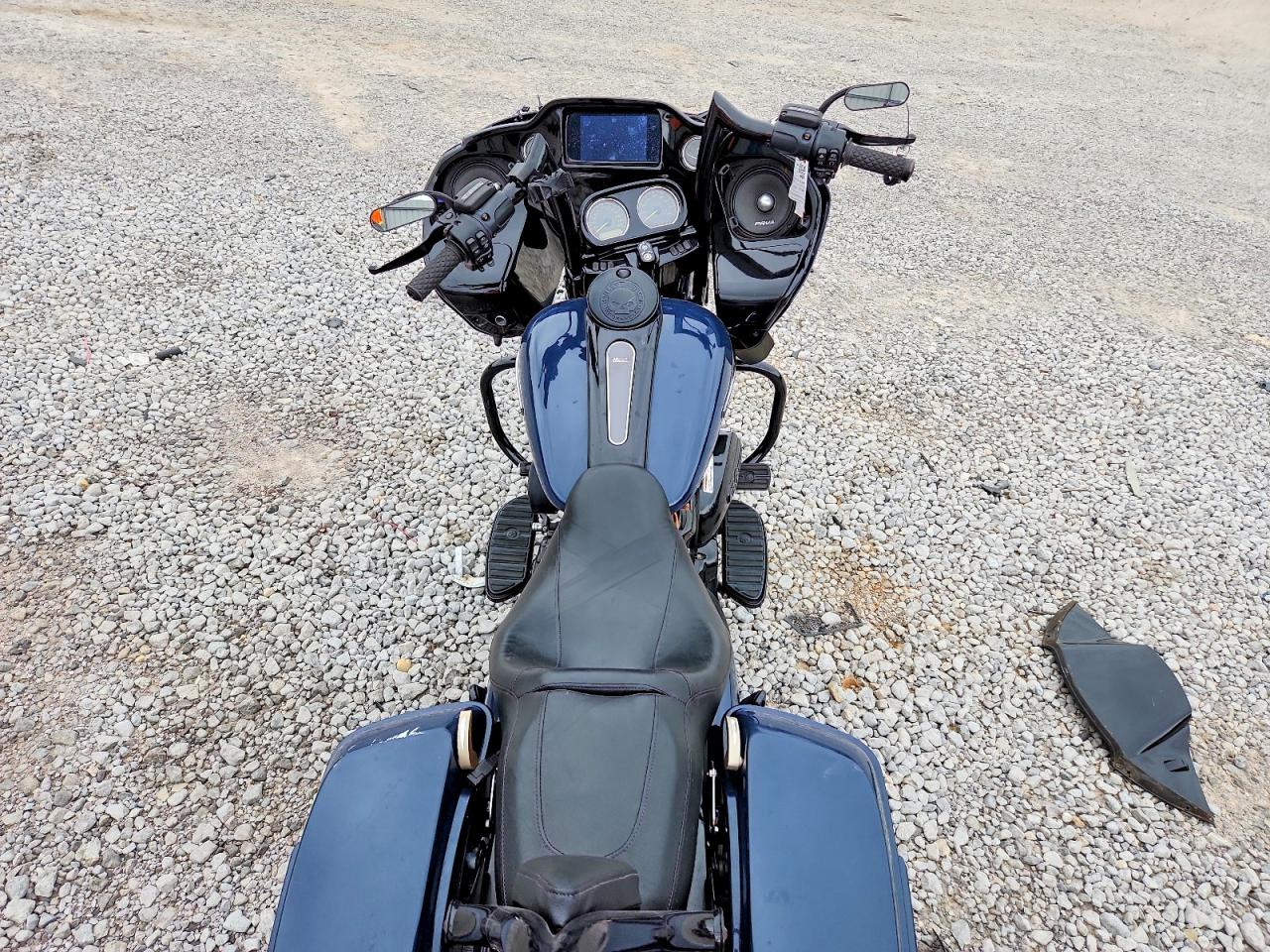 2019 HARLEY-DAVIDSON FLTRXS photo 6