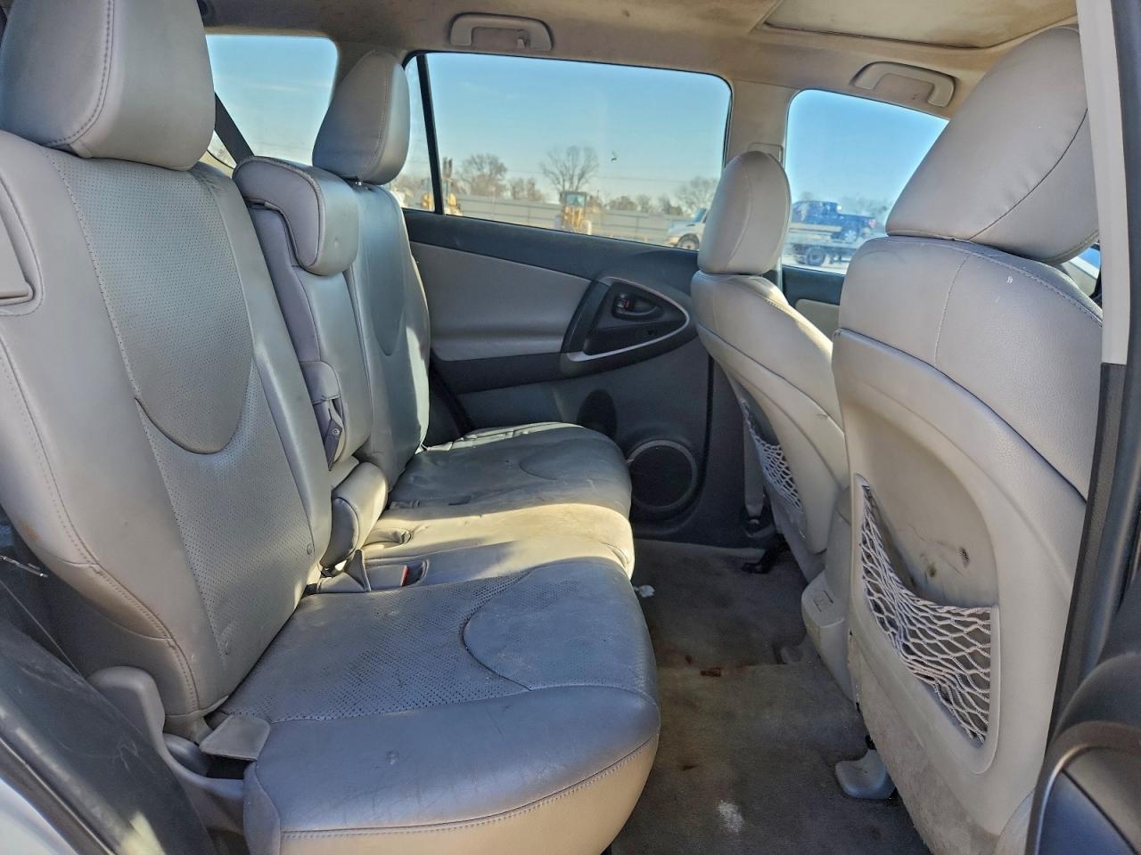 2012 TOYOTA RAV4 LIMITED photo 11