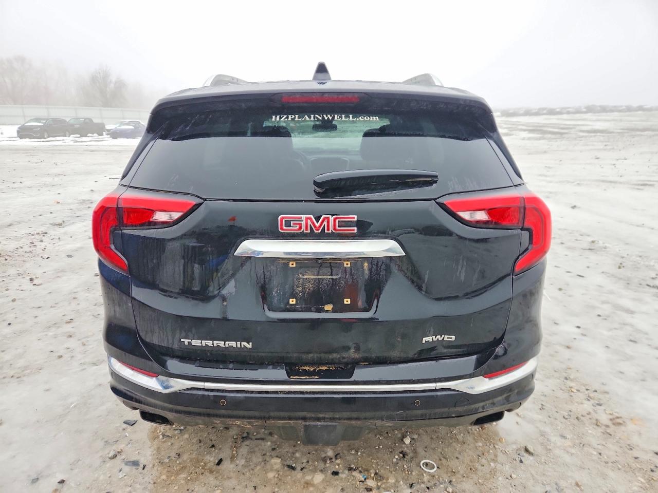 2018 GMC TERRAIN DENALI photo 6