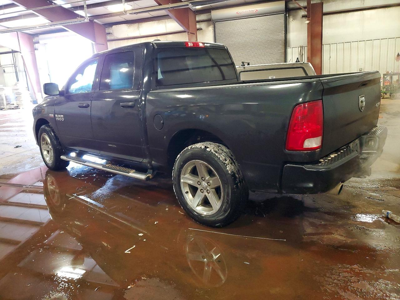 2015 RAM 1500 ST photo 2