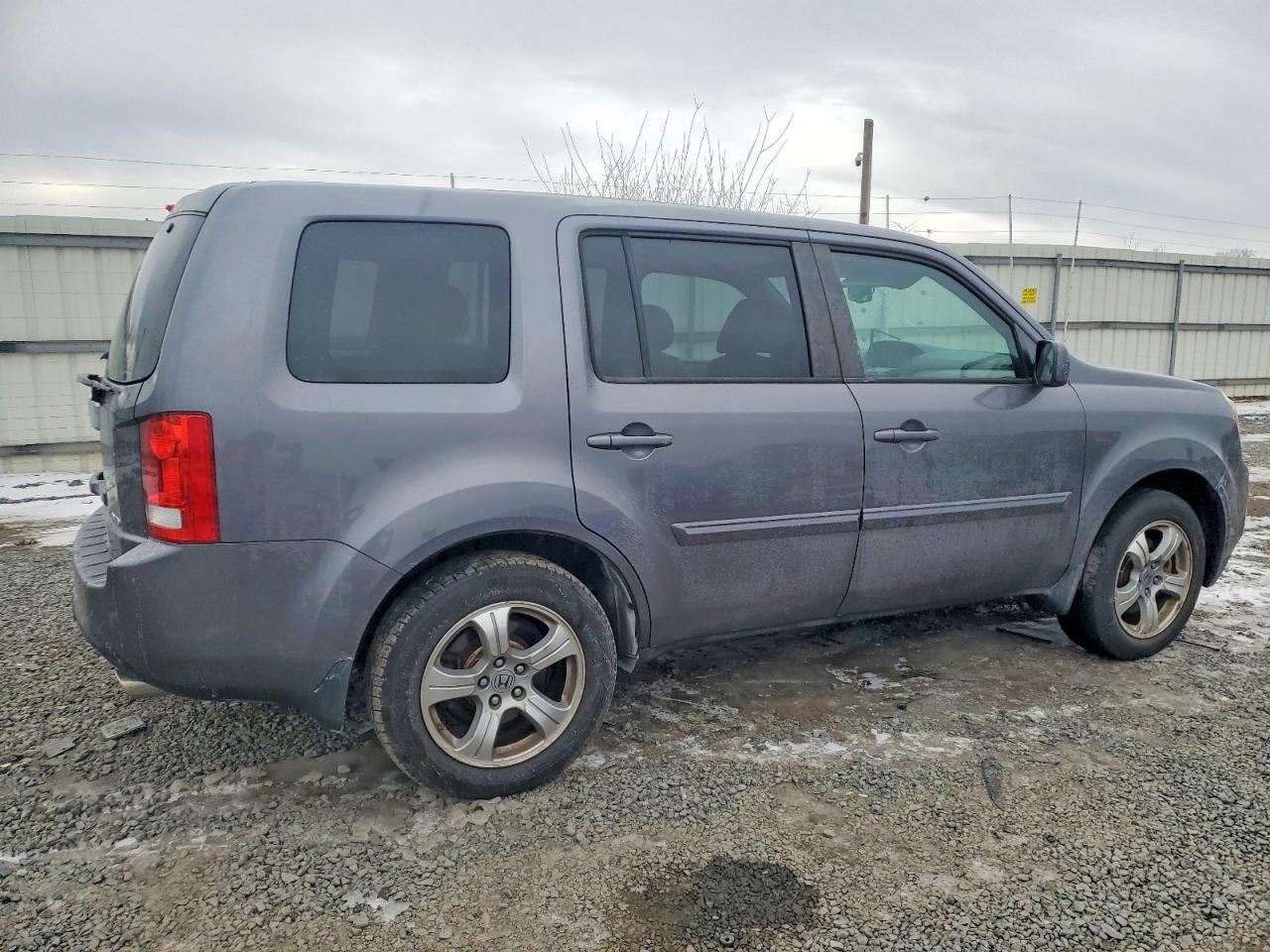 2015 HONDA PILOT EXL photo 3