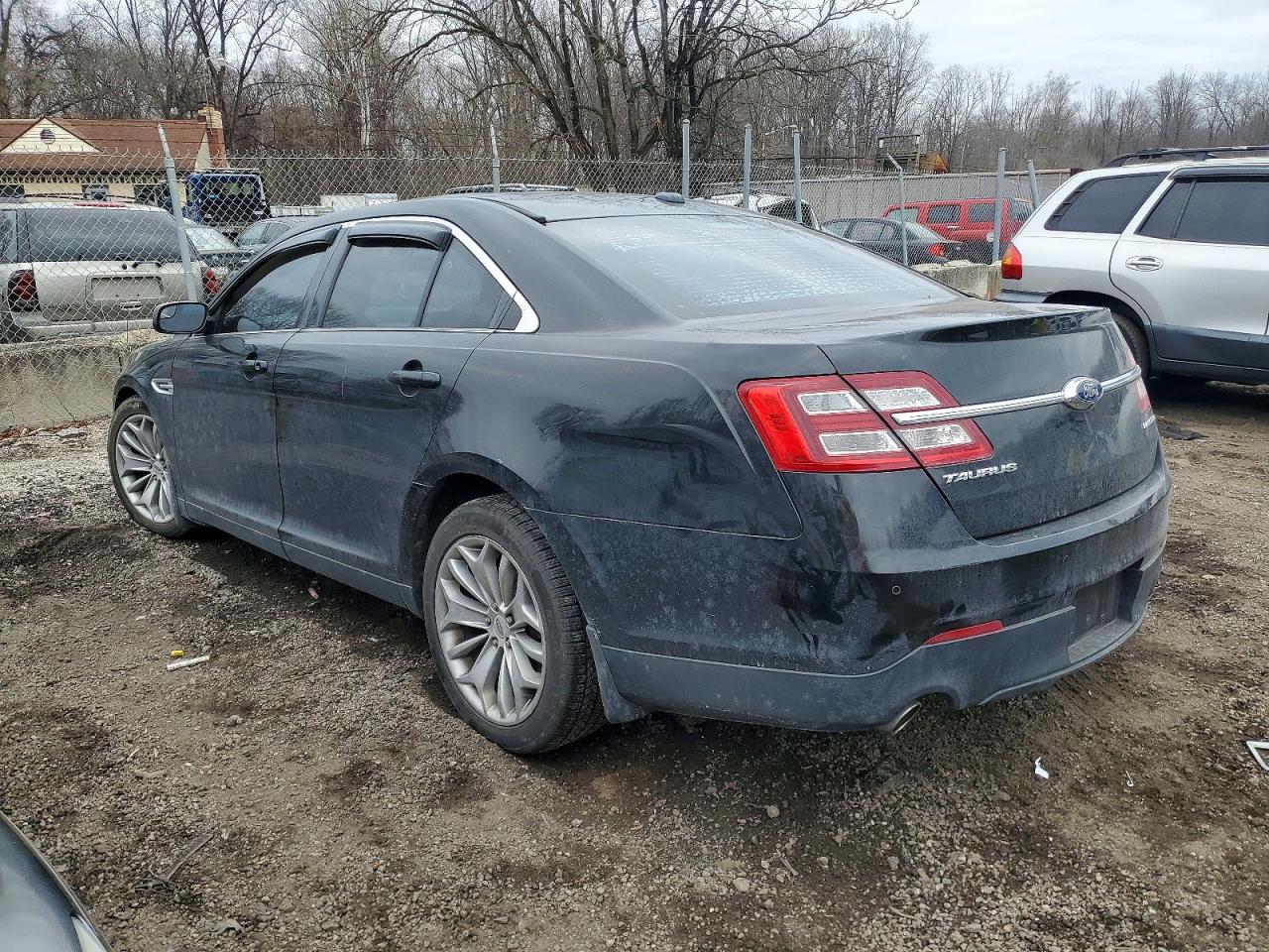 2015 FORD TAURUS LIMITED photo 2