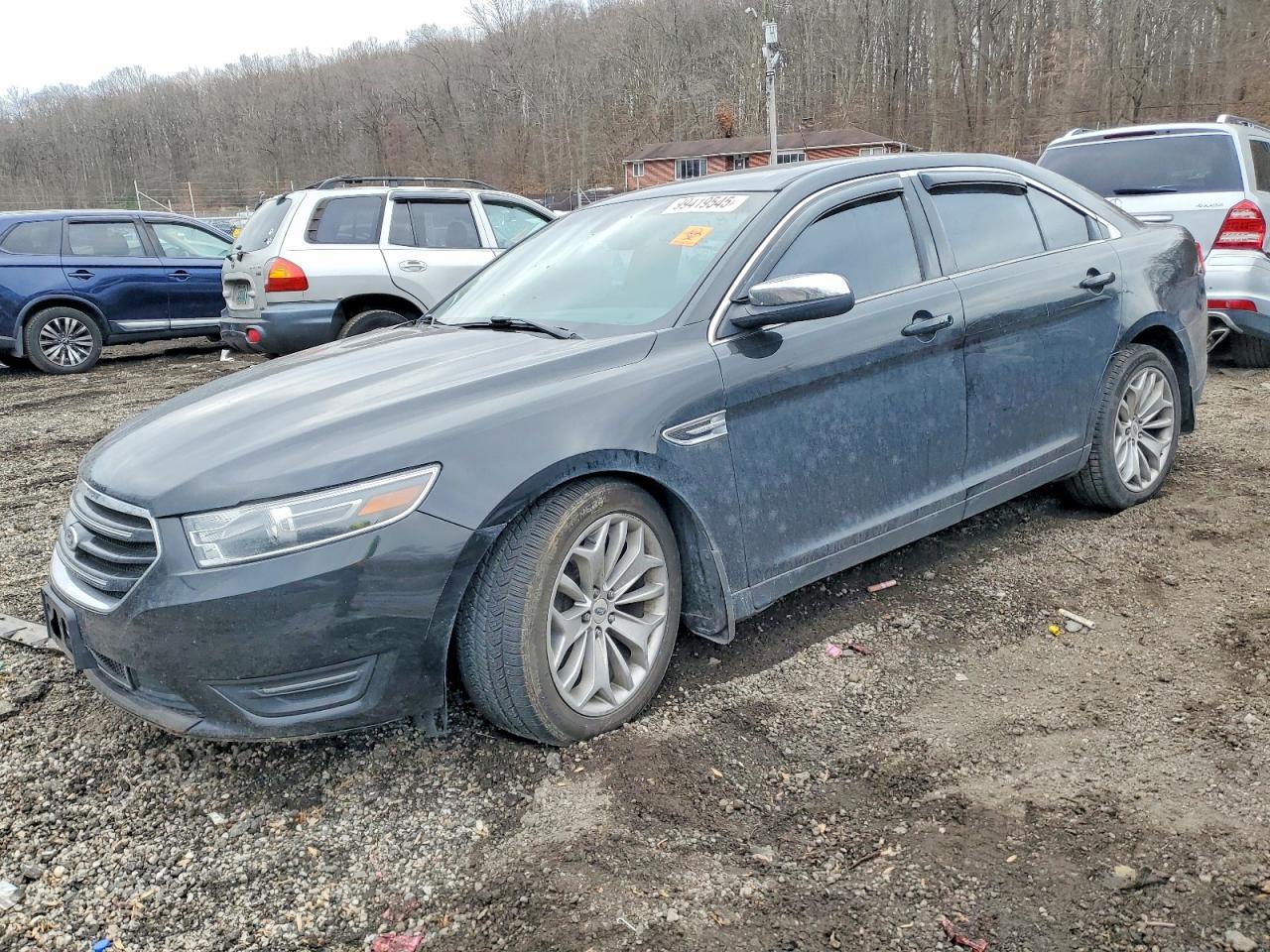 2015 FORD TAURUS
