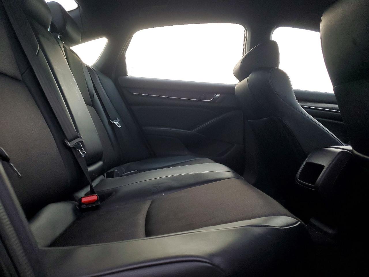 2018 HONDA ACCORD SPORT photo 10