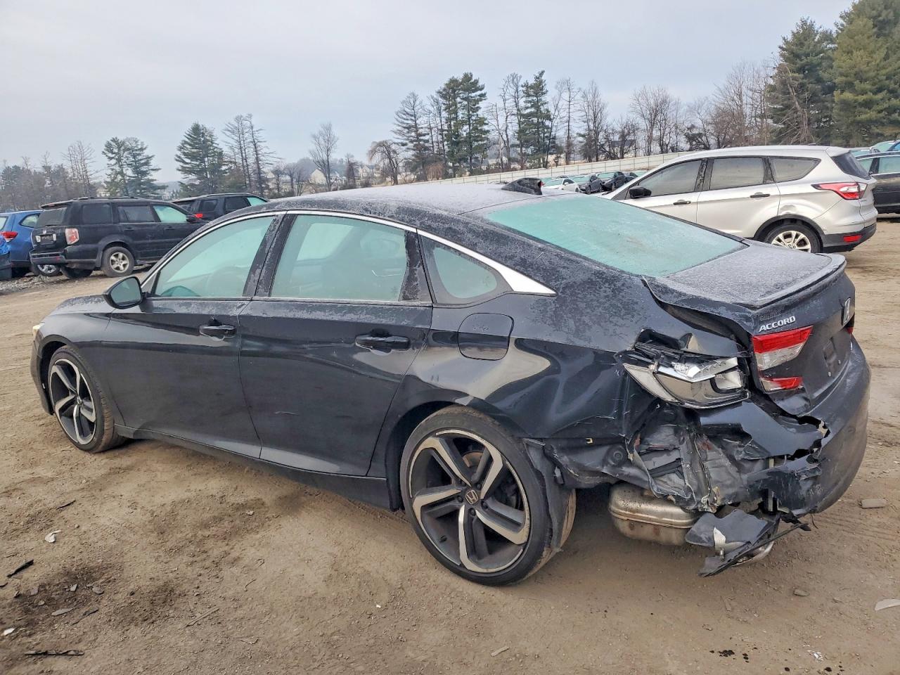 2018 HONDA ACCORD SPORT photo 2