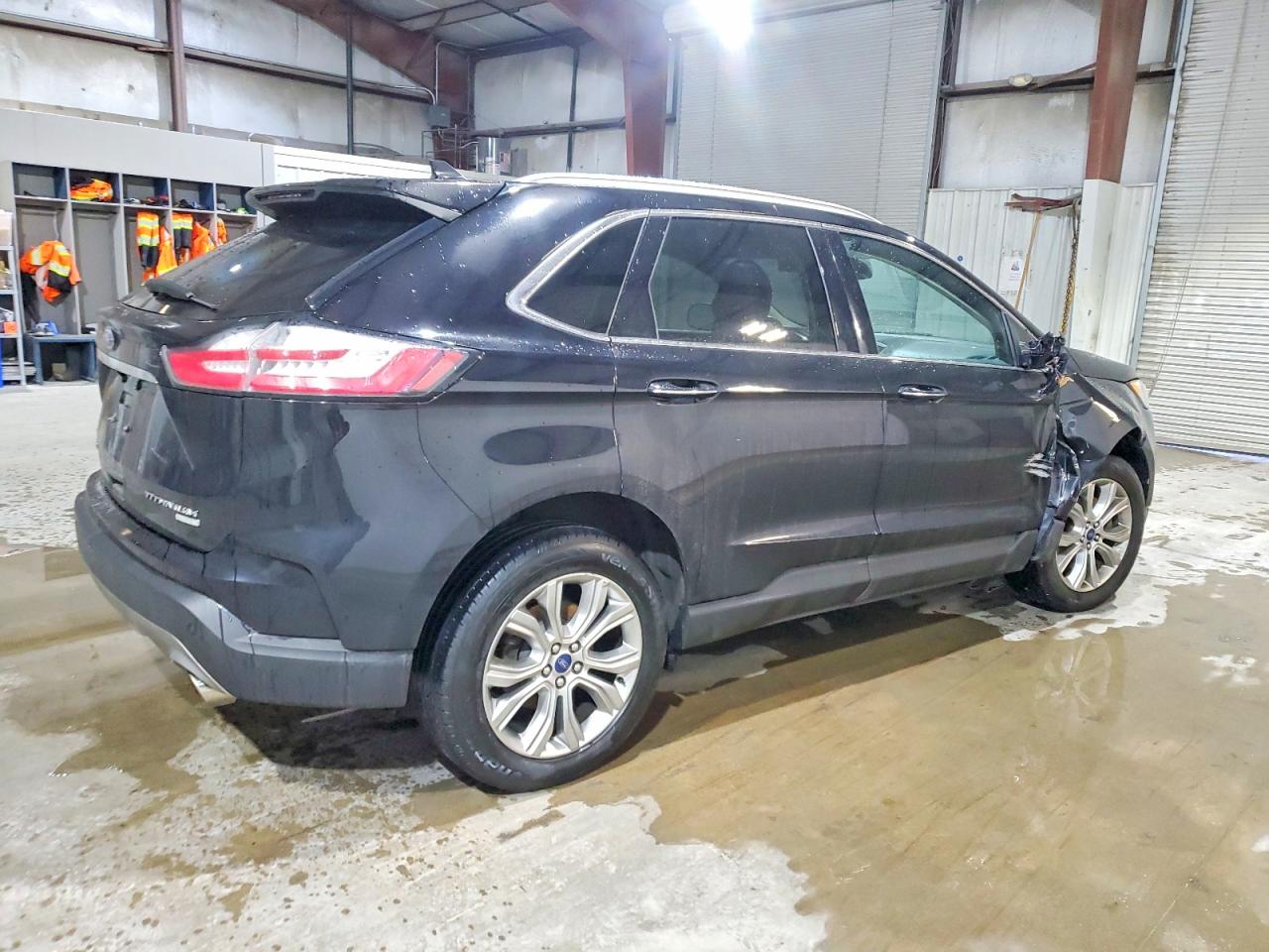 2019 FORD EDGE TITANIUM photo 3