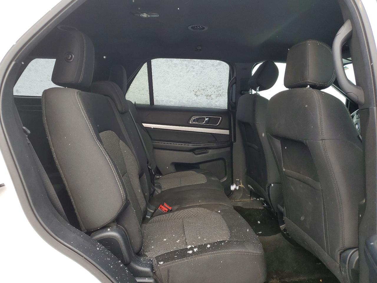 2017 FORD EXPLORER XLT photo 11