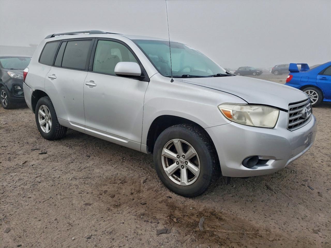 2009 TOYOTA HIGHLANDER photo 4