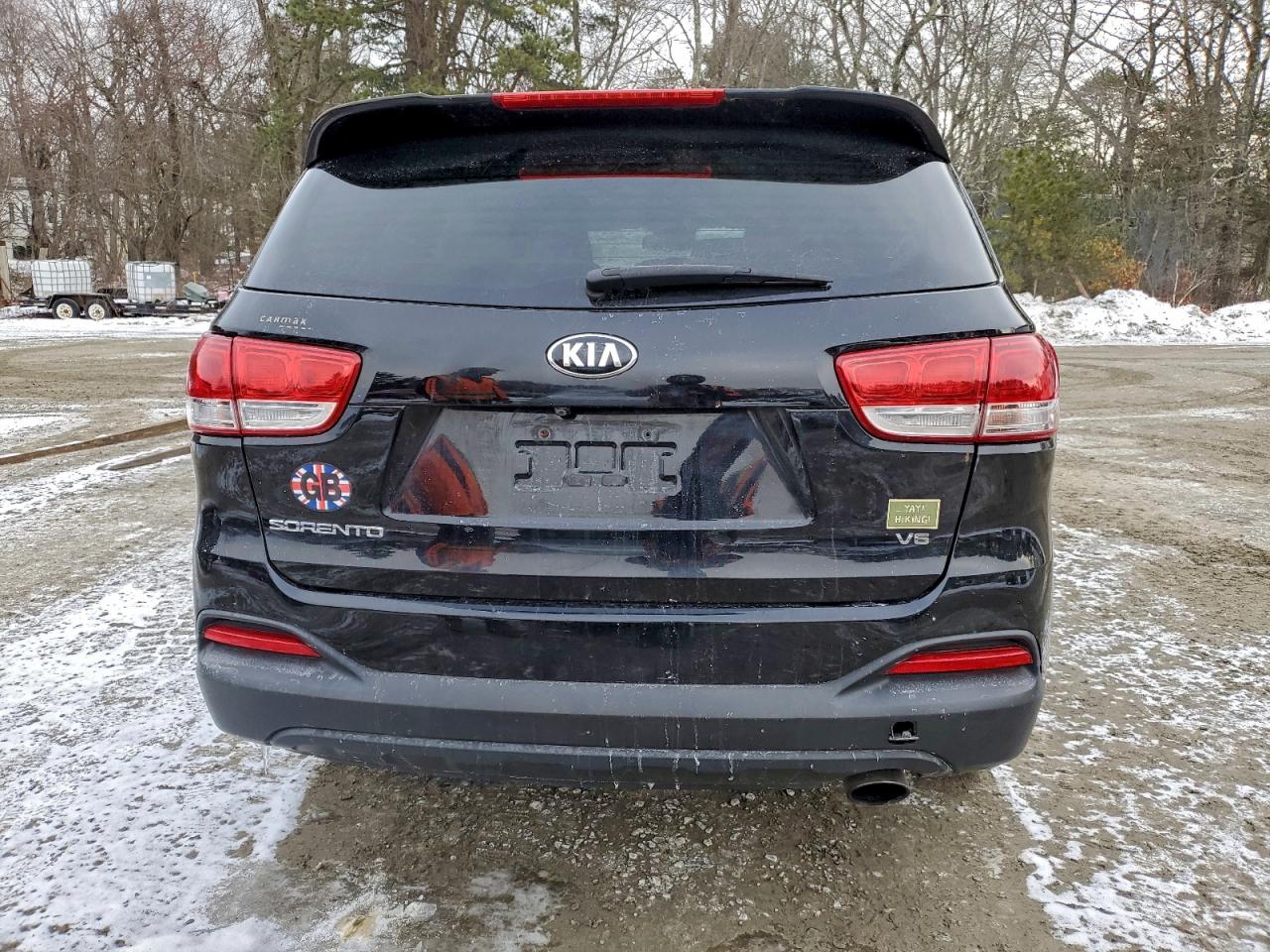 2016 KIA SORENTO LX photo 6
