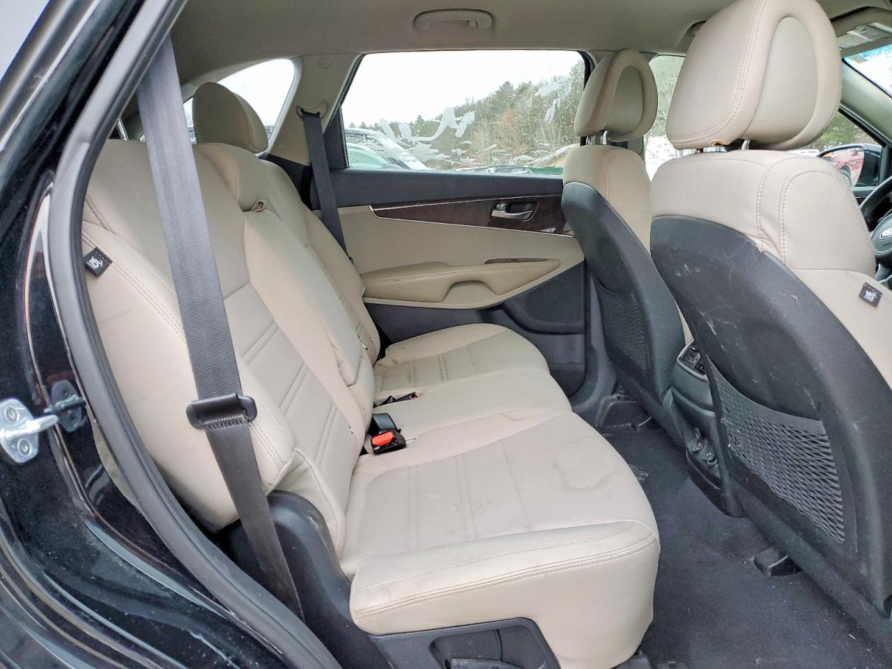 2016 KIA SORENTO LX photo 11
