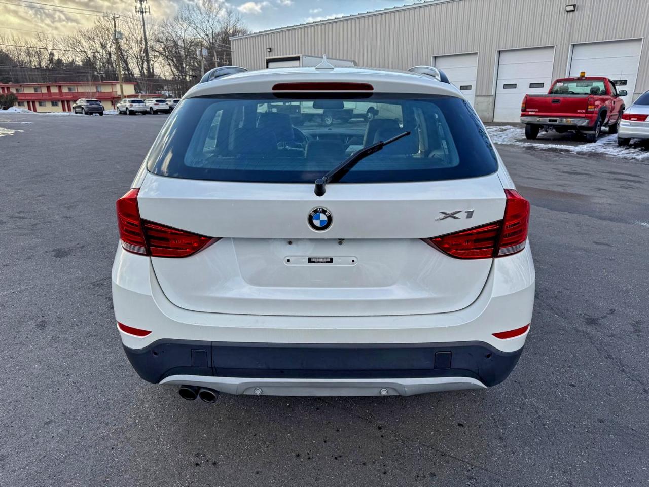 2015 BMW X1 XDRIVE28I photo 22