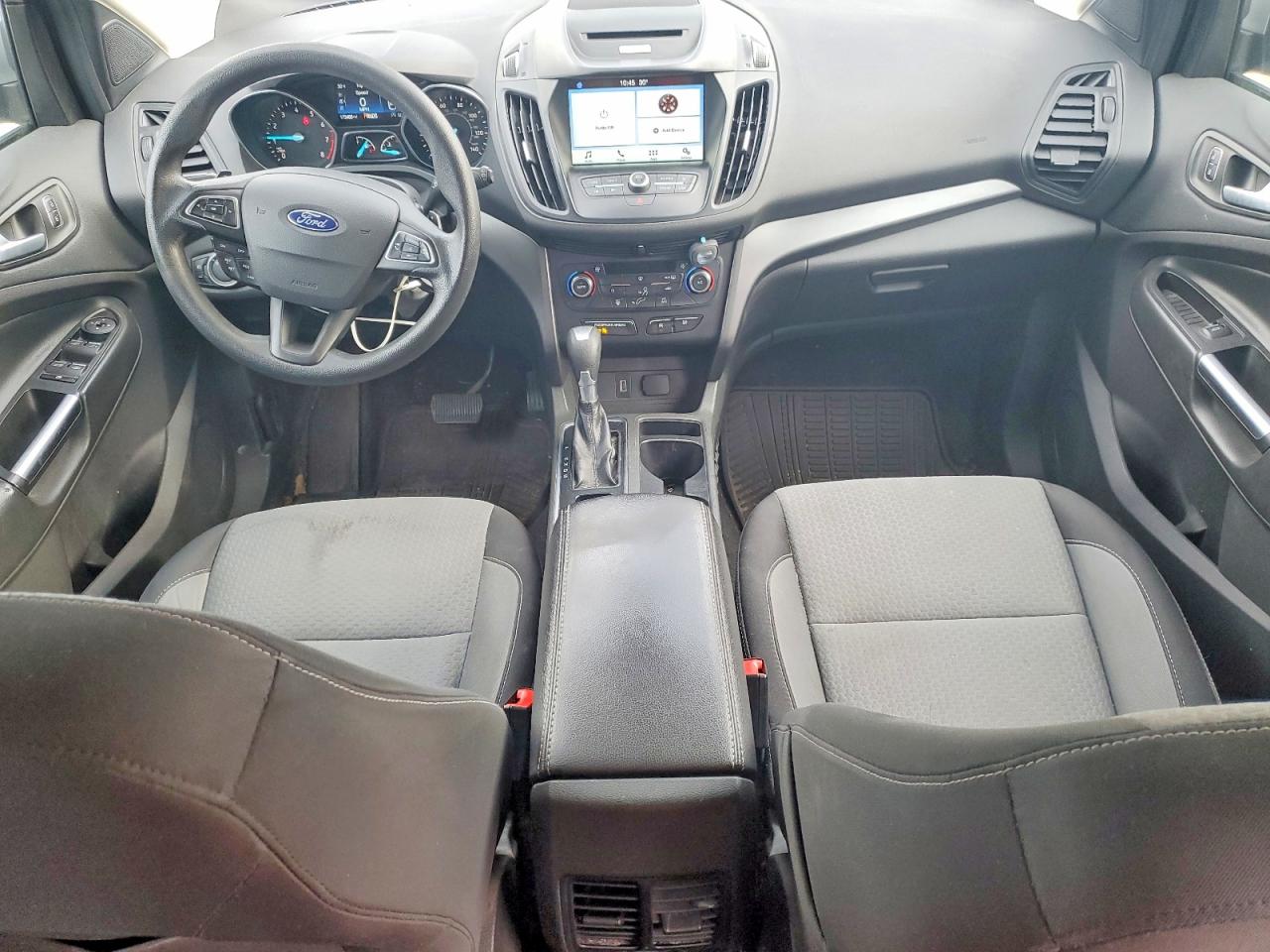 2017 FORD ESCAPE SE photo 8