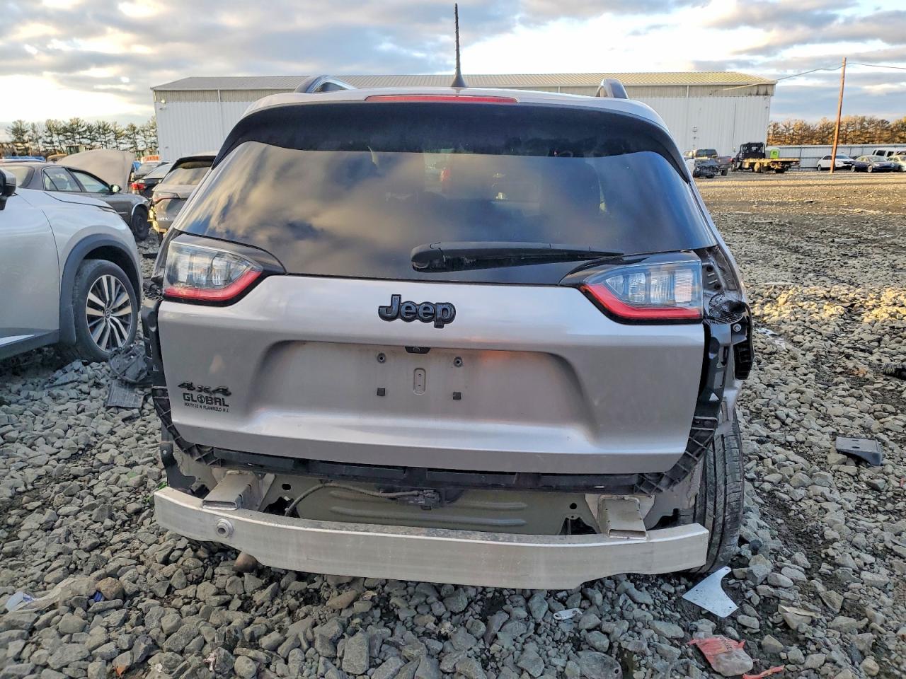 2019 JEEP CHEROKEE LATITUDE PLUS photo 6