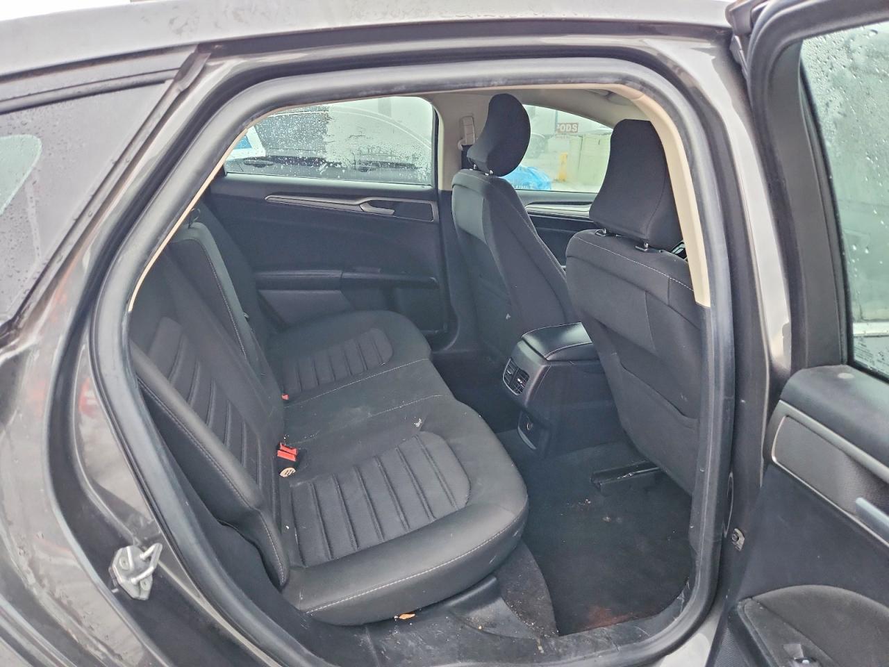 2019 FORD FUSION SE photo 19