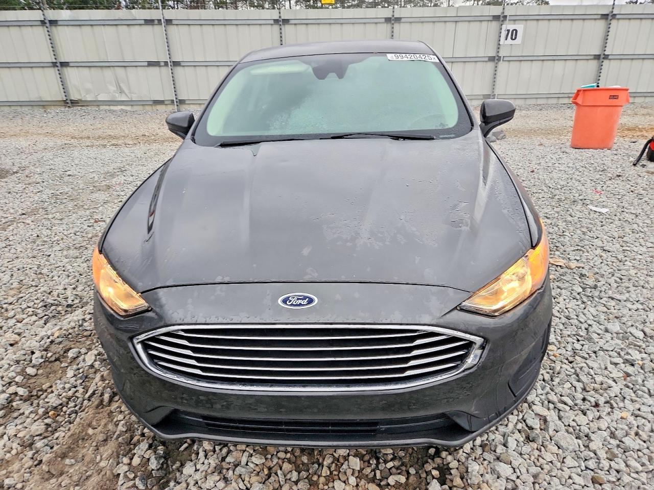 2019 FORD FUSION SE photo 9
