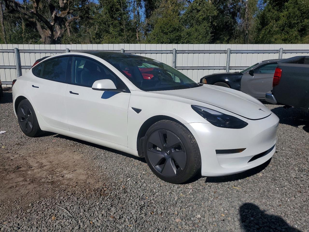 2023 TESLA MODEL 3 photo 4