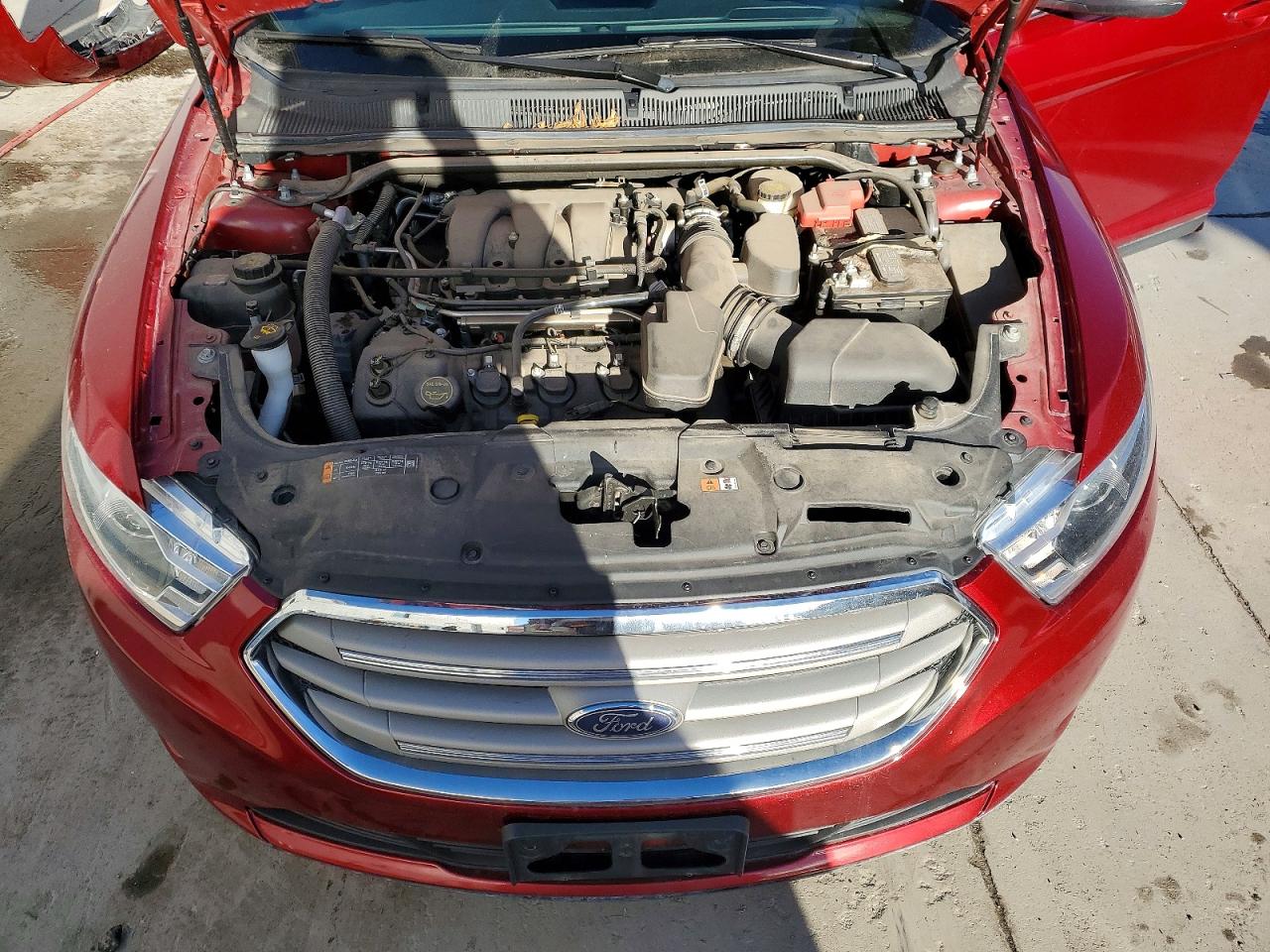 2018 FORD TAURUS SEL photo 11