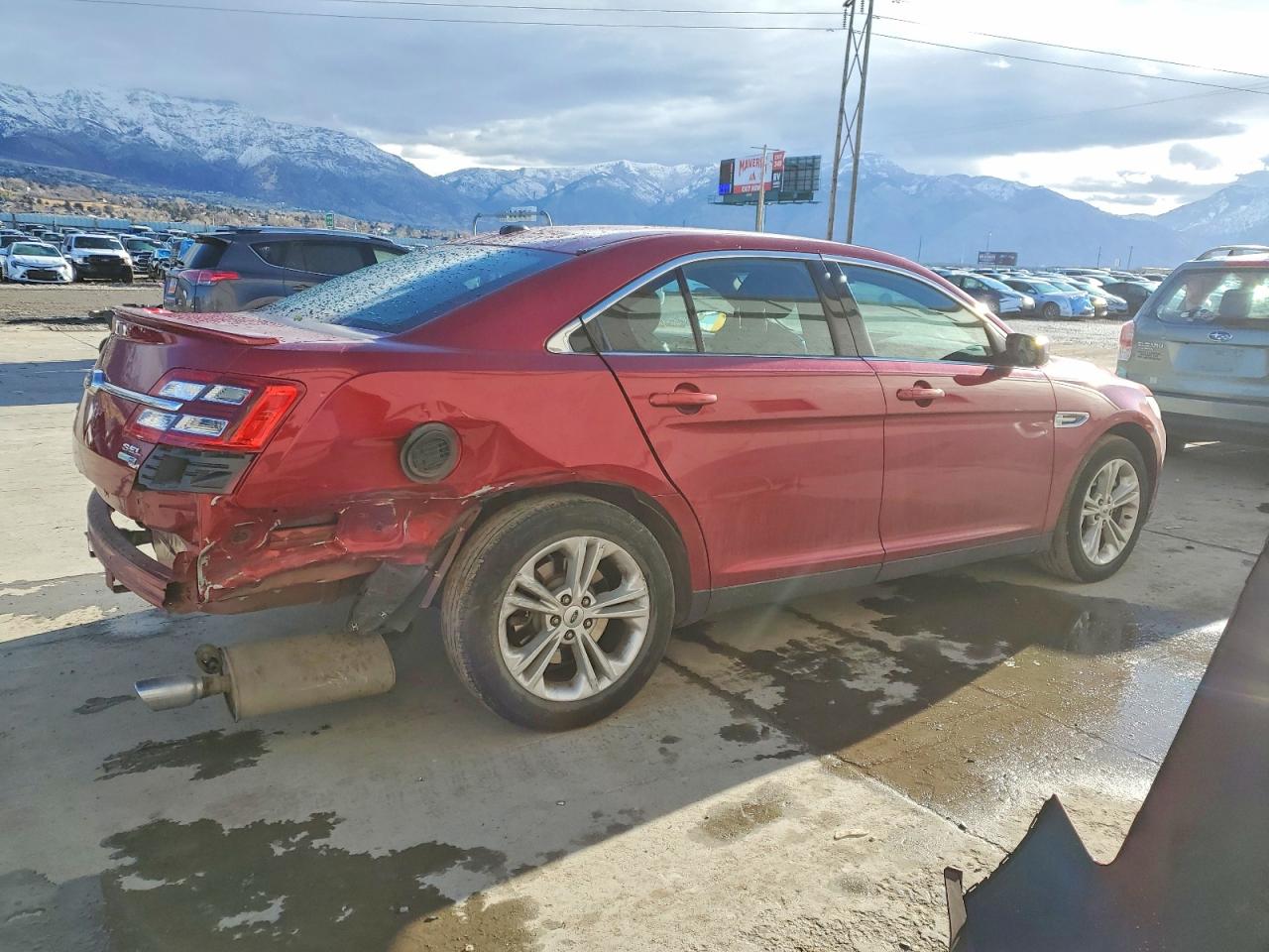 2018 FORD TAURUS SEL photo 3