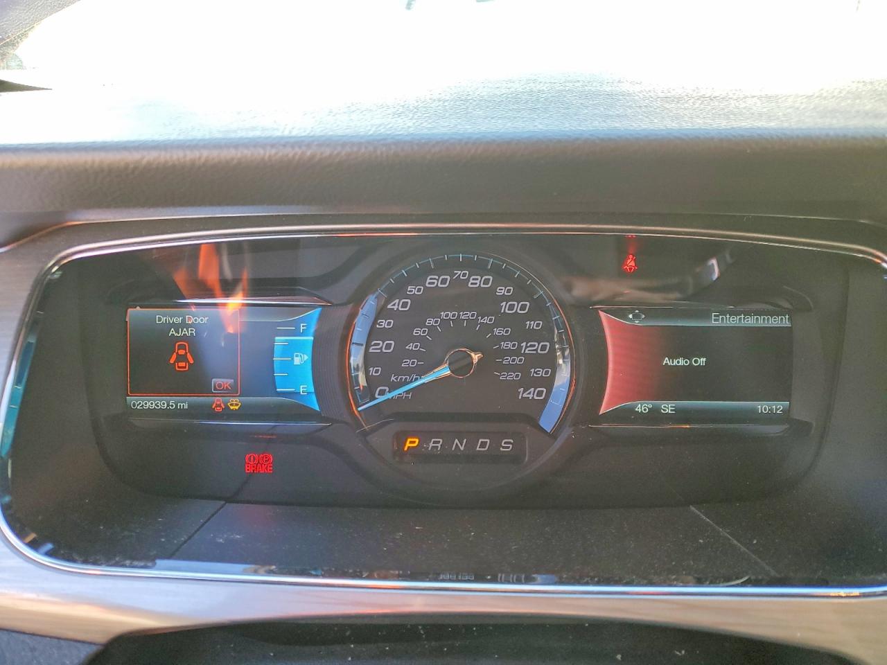 2018 FORD TAURUS SEL photo 9