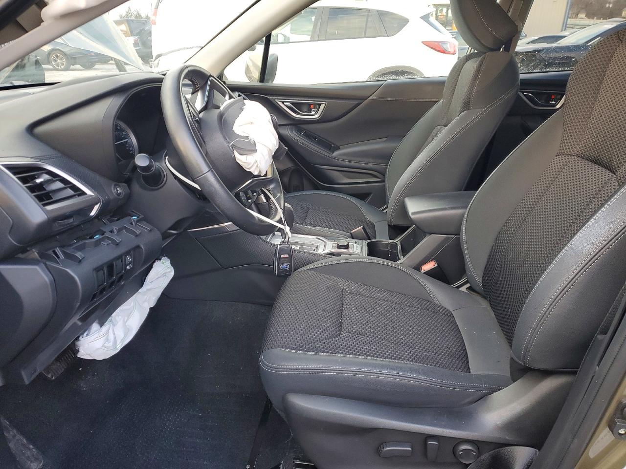 2024 SUBARU FORESTER PREMIUM photo 7