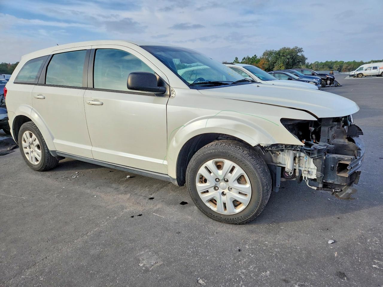 2014 DODGE JOURNEY SE photo 4