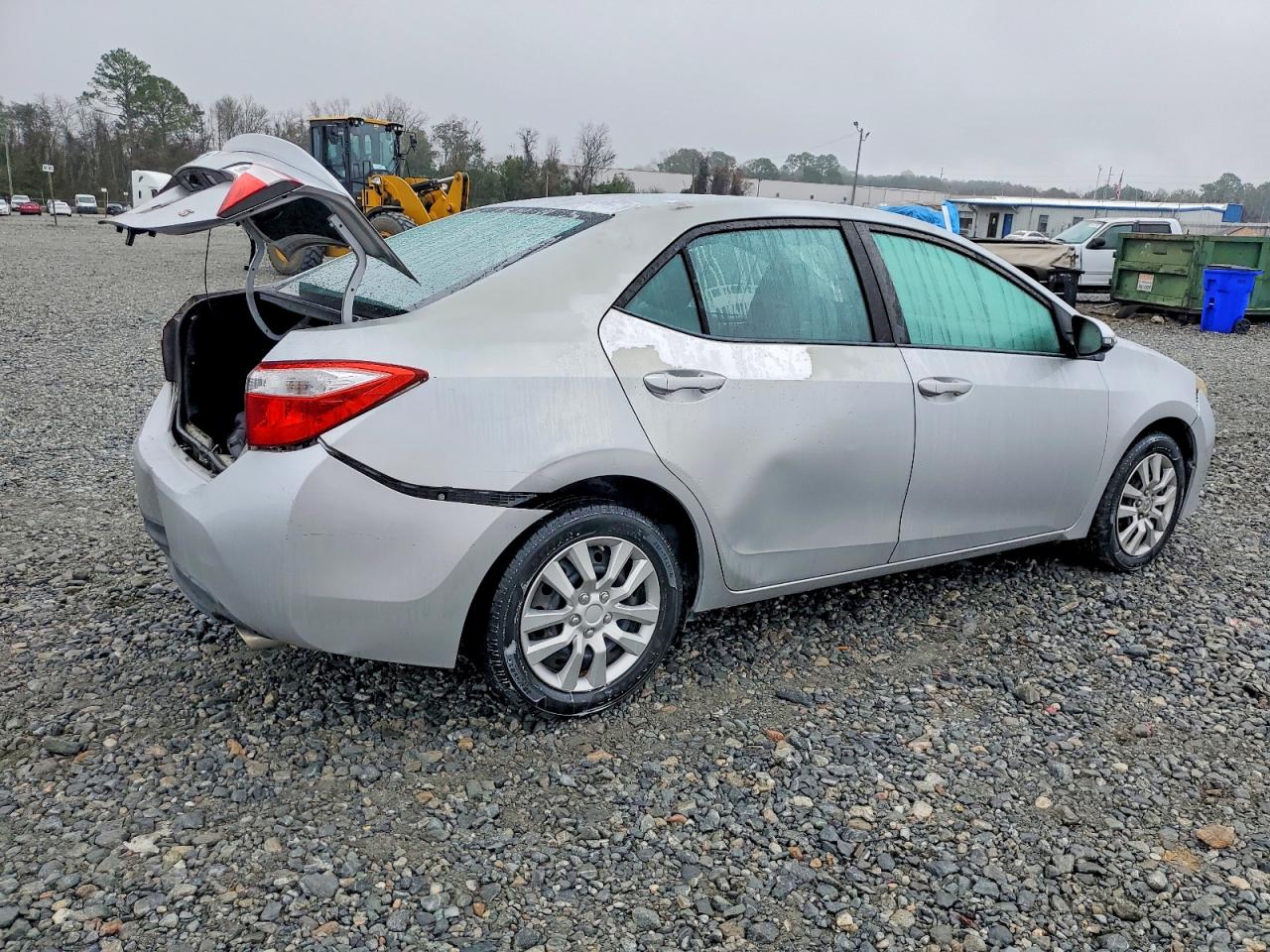 2014 TOYOTA COROLLA photo 3