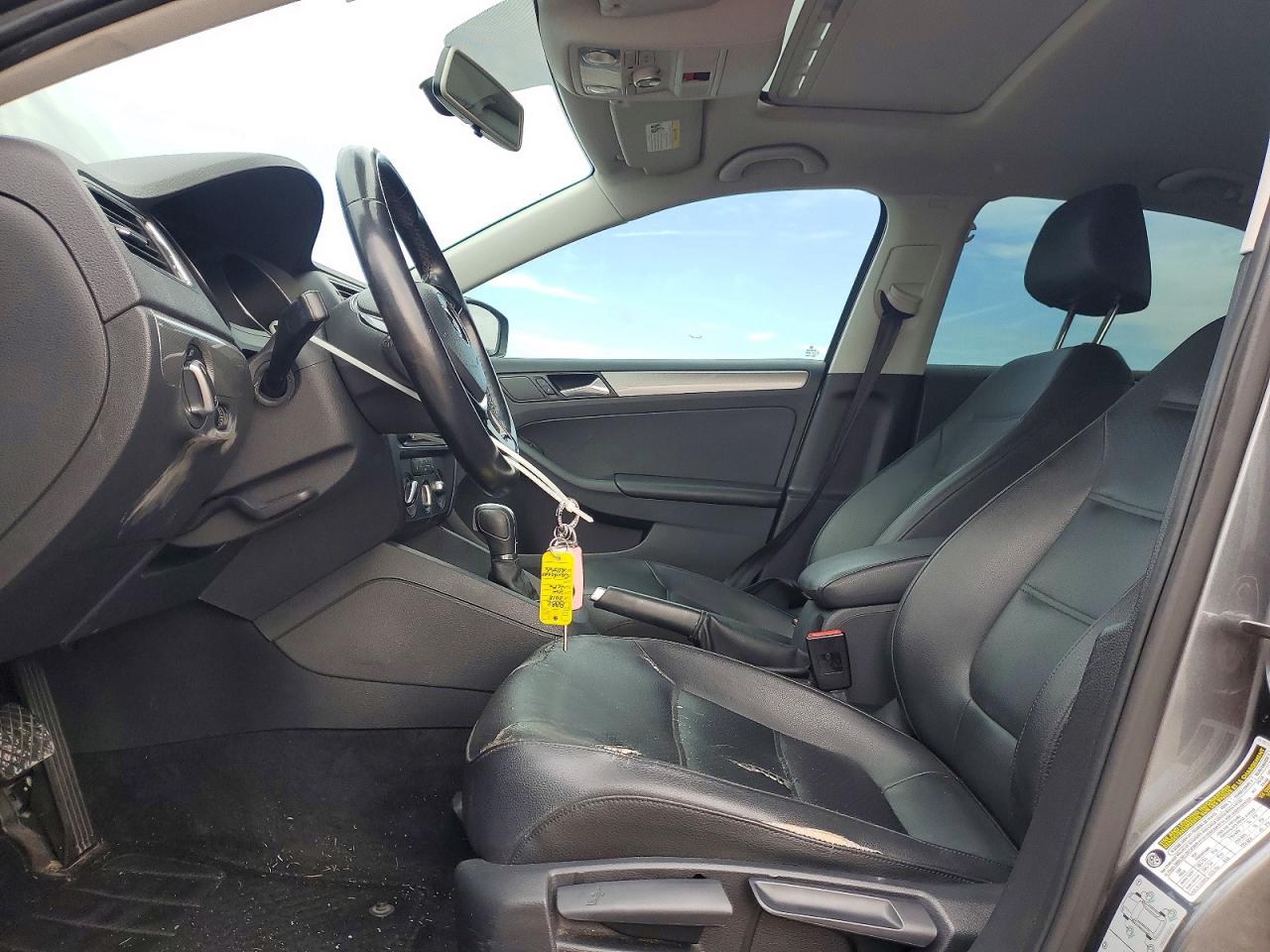 2018 VOLKSWAGEN JETTA SE photo 7