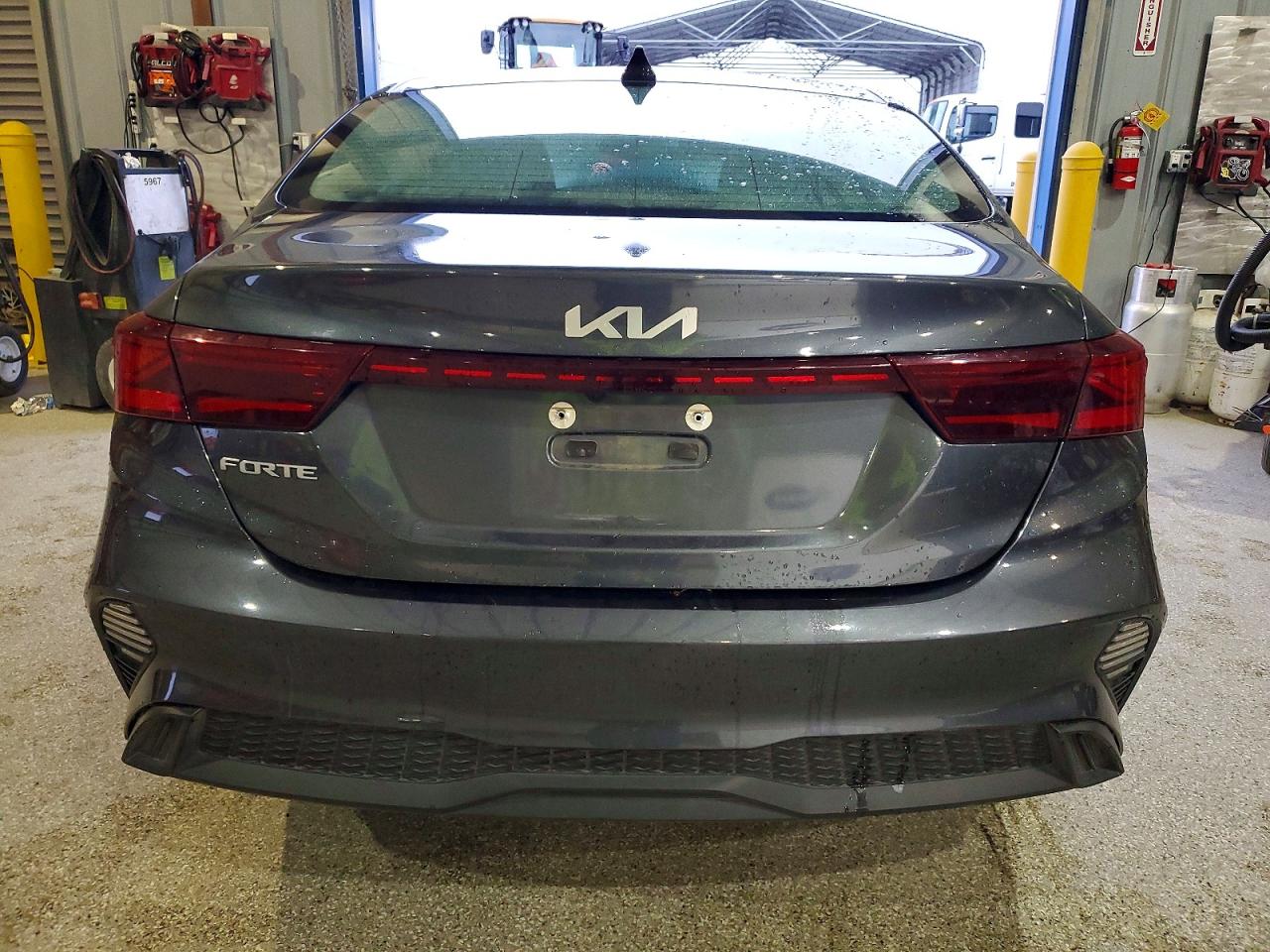 2024 KIA FORTE LX photo 6