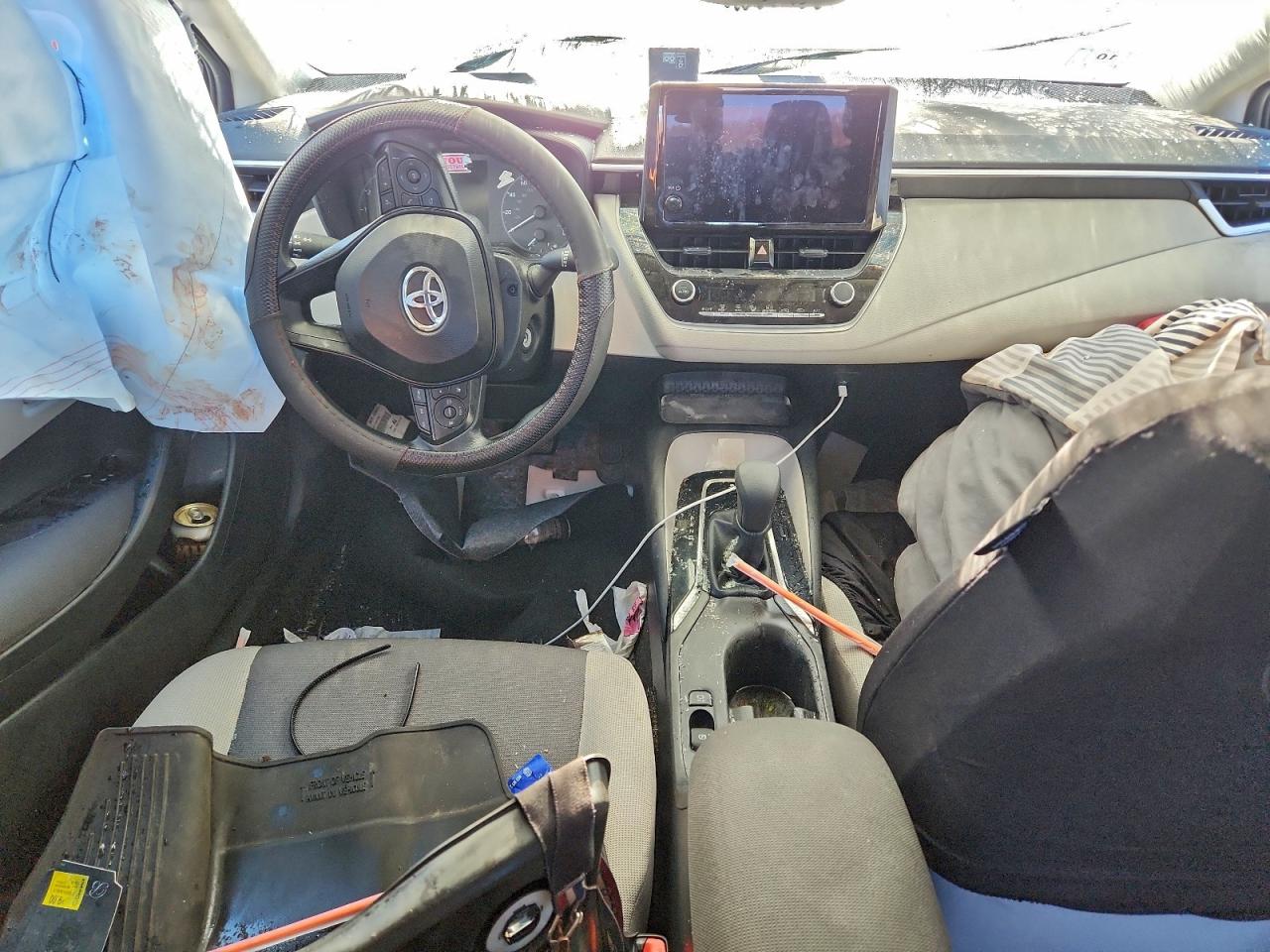 2024 TOYOTA COROLLA LE photo 8
