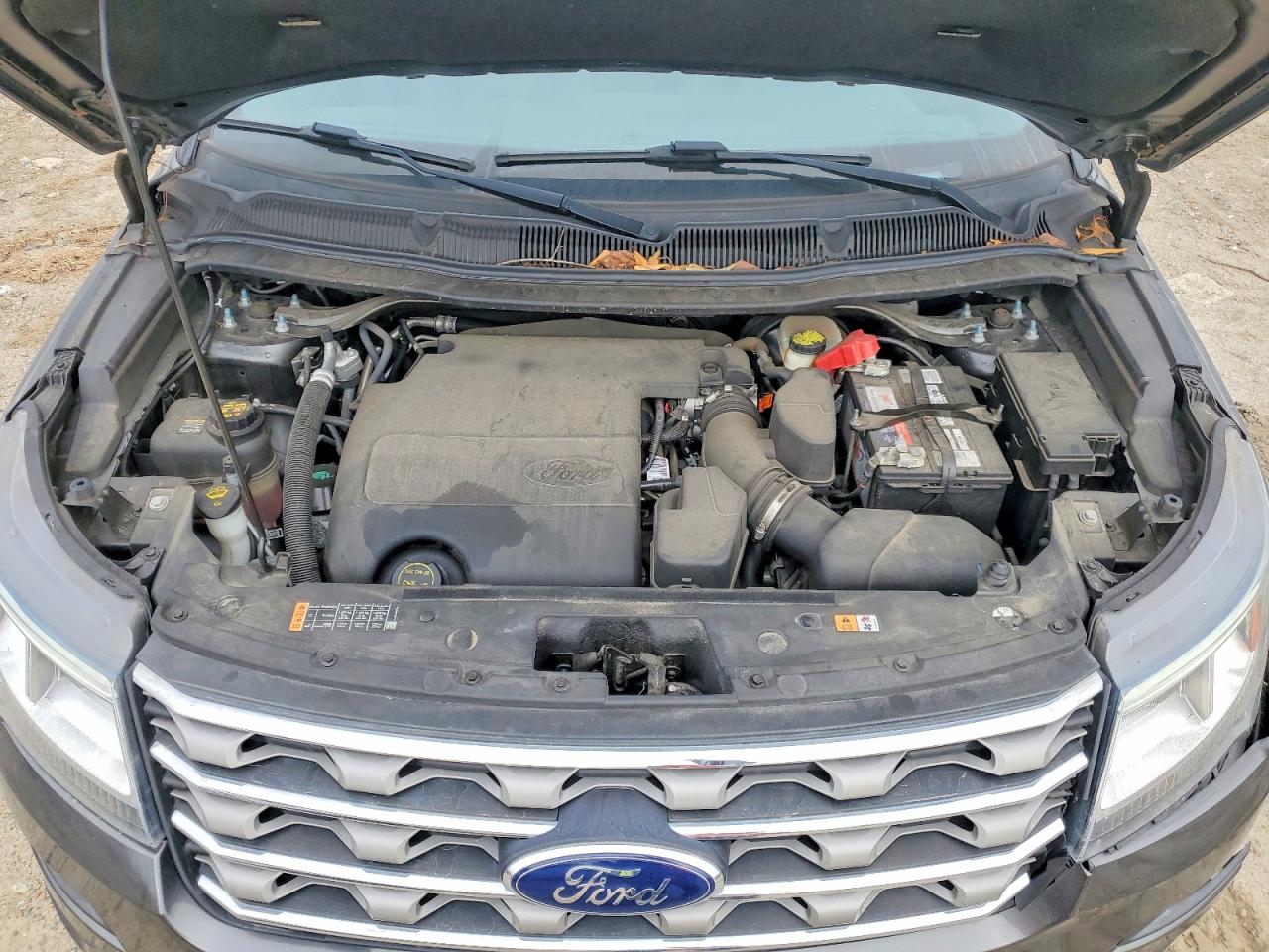 2017 FORD EXPLORER XLT photo 12