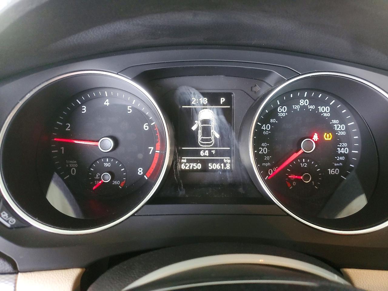 2018 VOLKSWAGEN JETTA SE photo 9