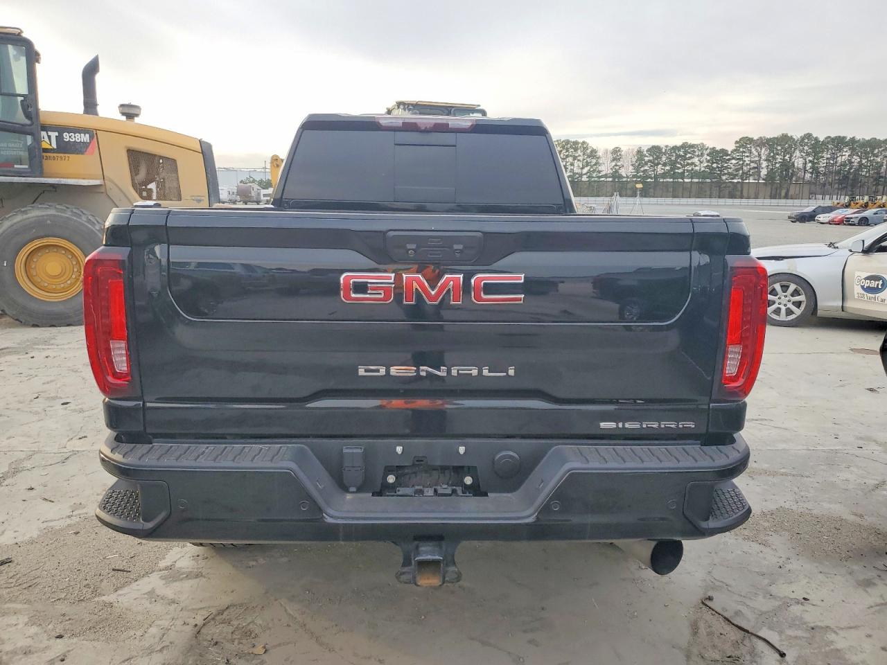2020 GMC SIERRA K2500 DENALI photo 6