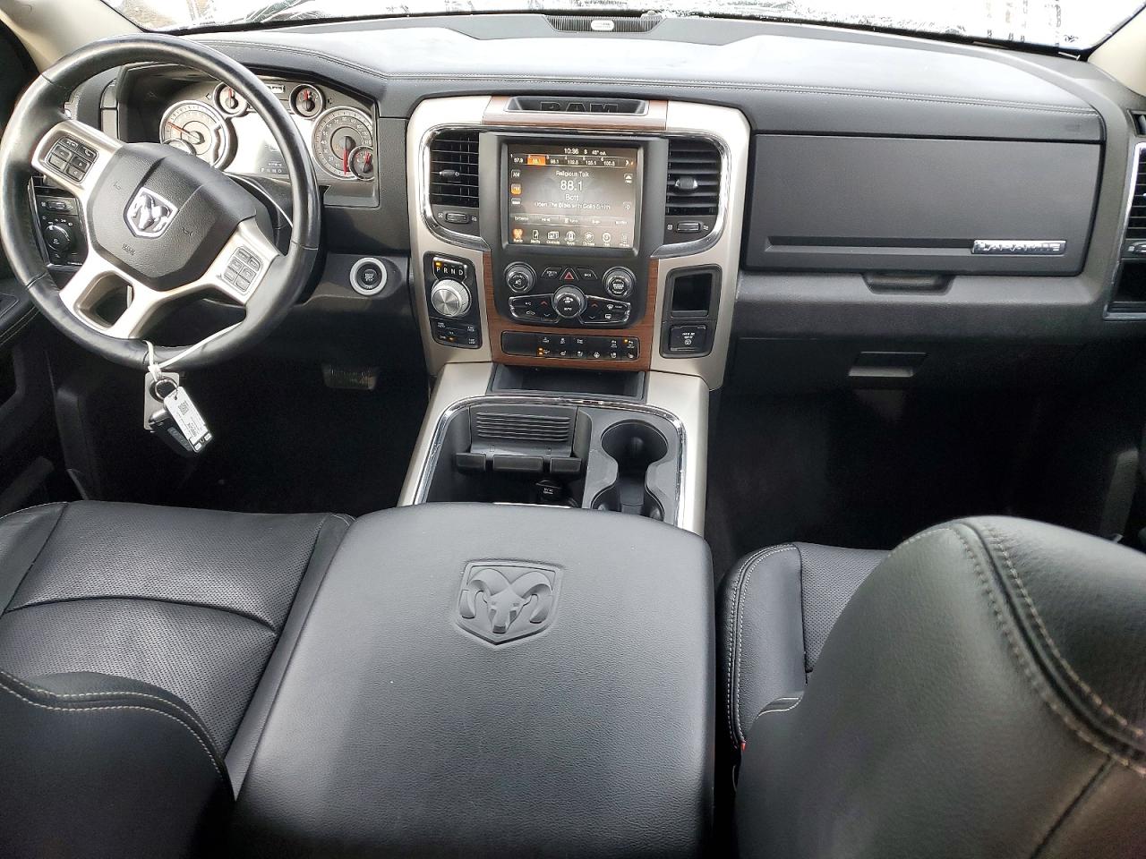 2017 RAM 1500 LARAMIE photo 8