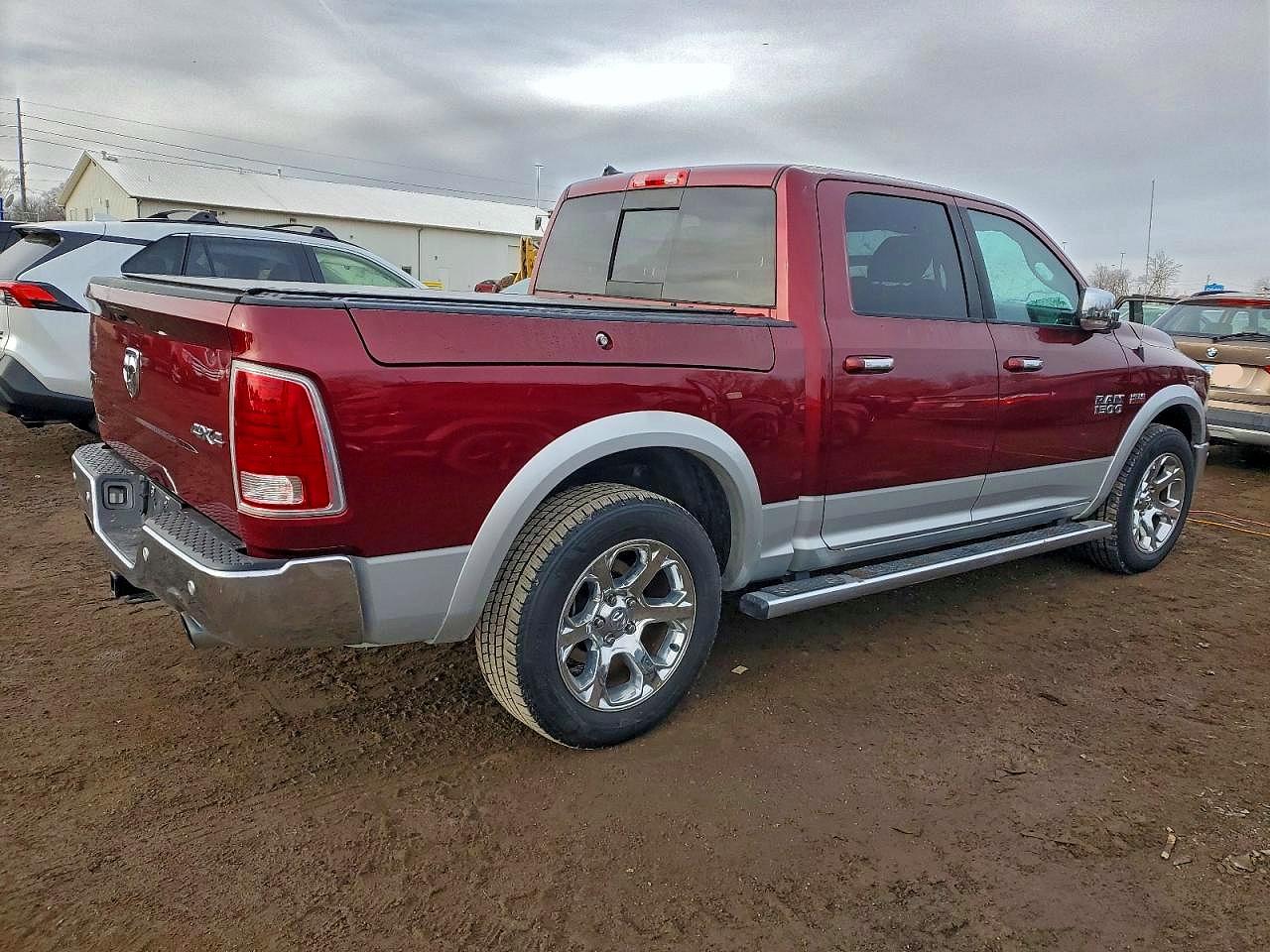 2017 RAM 1500 LARAMIE photo 3
