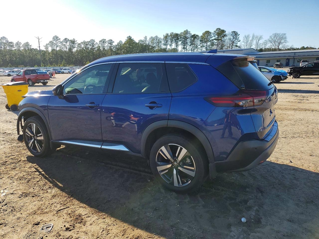 2021 NISSAN ROGUE SL photo 2