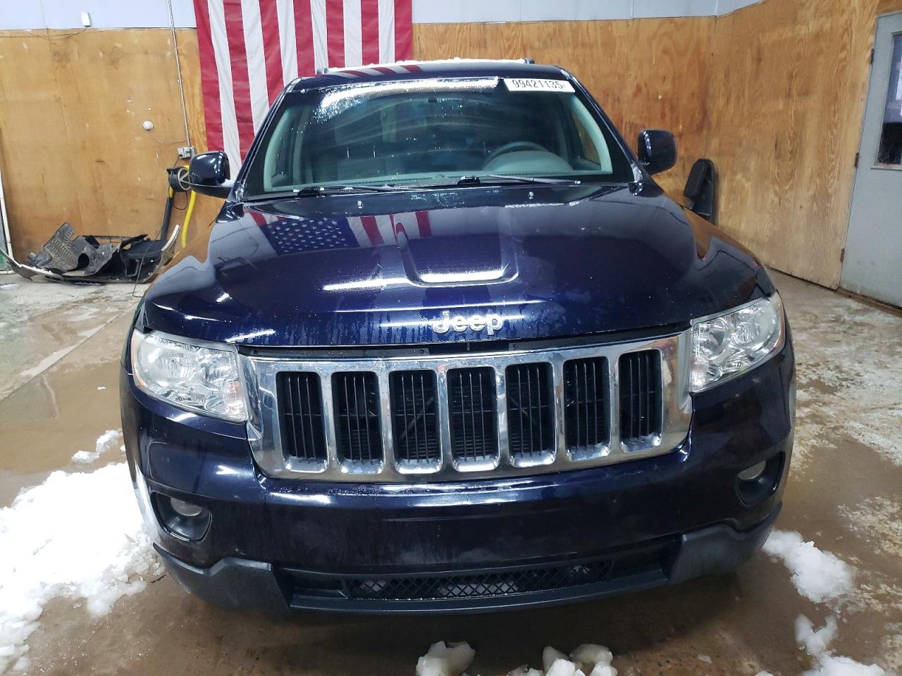 2011 JEEP GRAND CHEROKEE LAREDO photo 5
