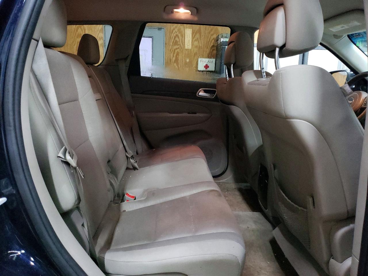 2011 JEEP GRAND CHEROKEE LAREDO photo 11