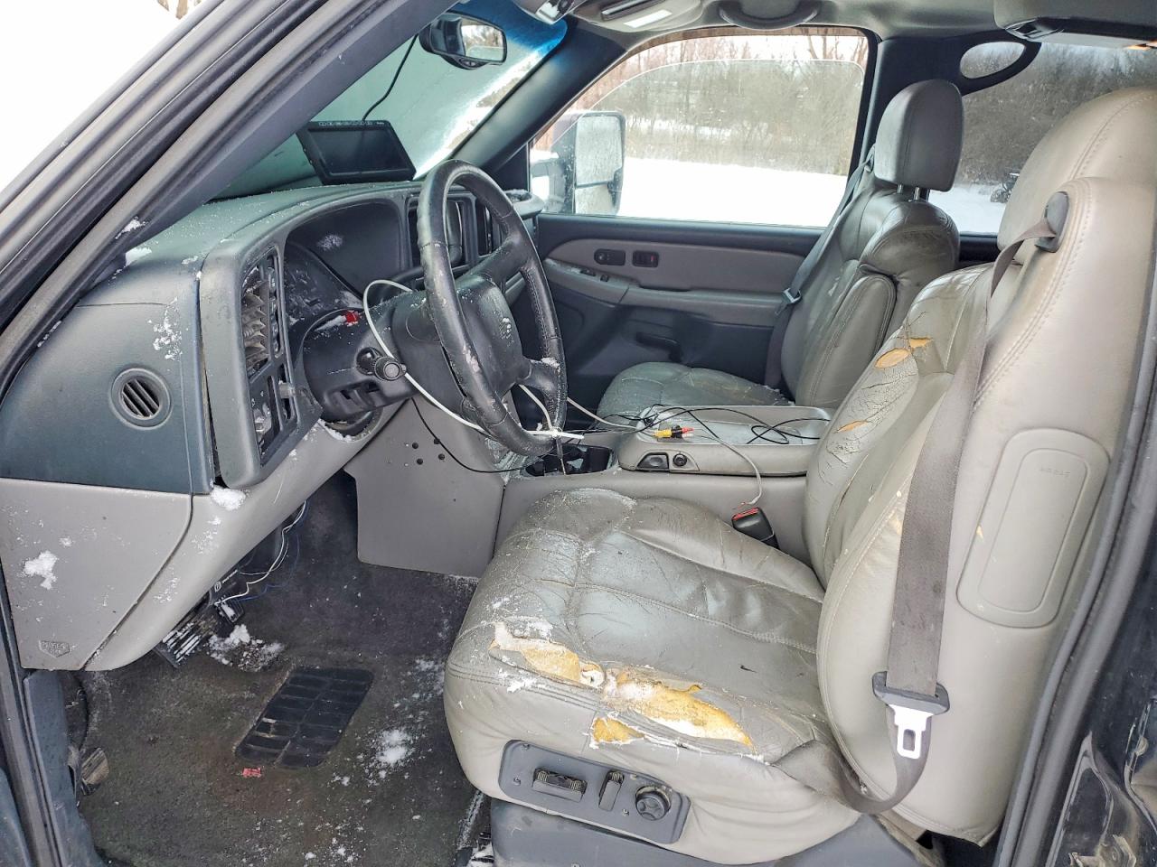 2001 CHEVROLET SUBURBAN K1500 photo 13