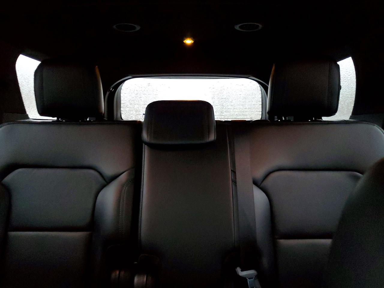 2017 FORD EXPLORER XLT photo 10