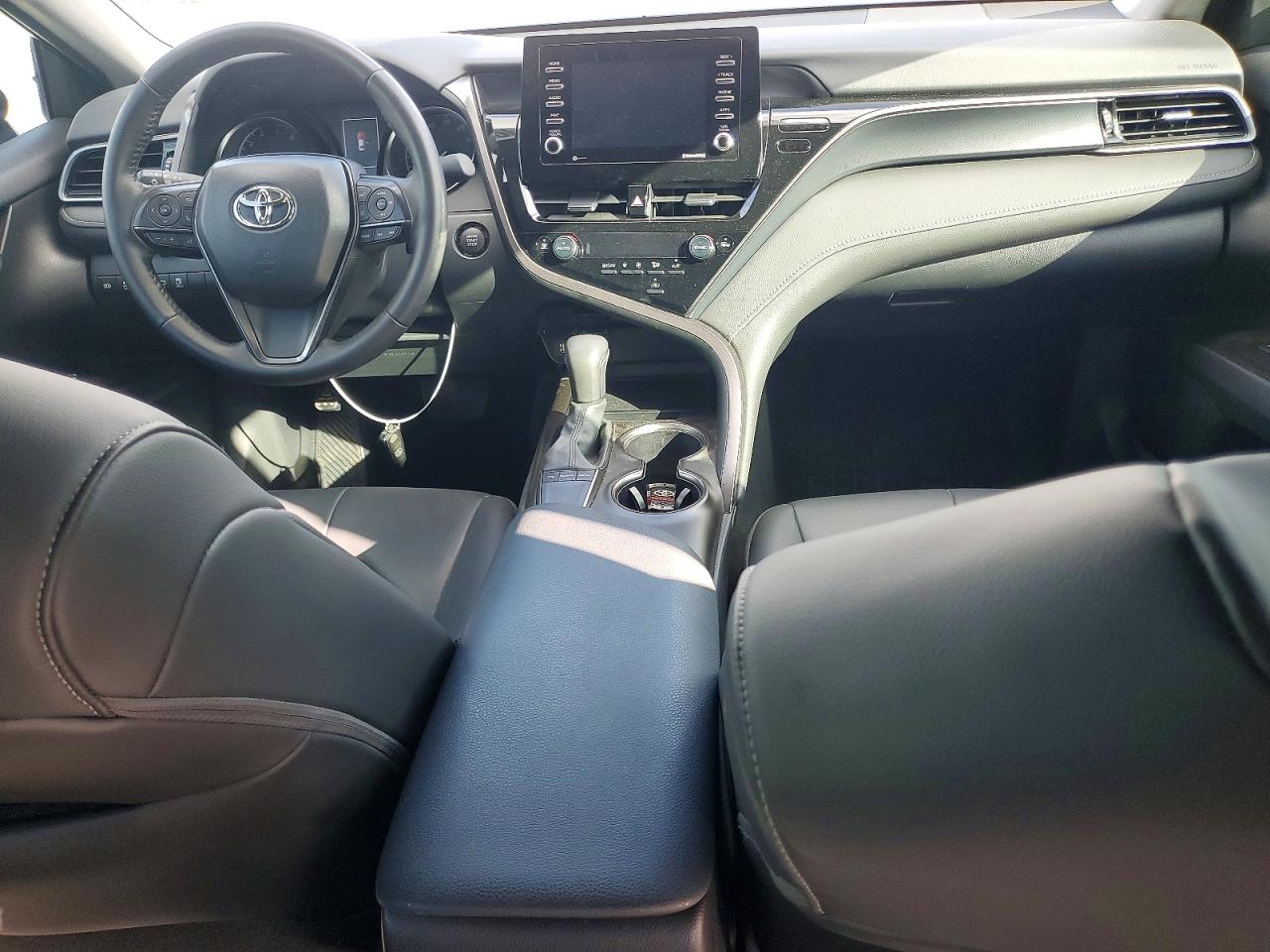 2024 TOYOTA CAMRY SE NIGHT SHADE photo 8