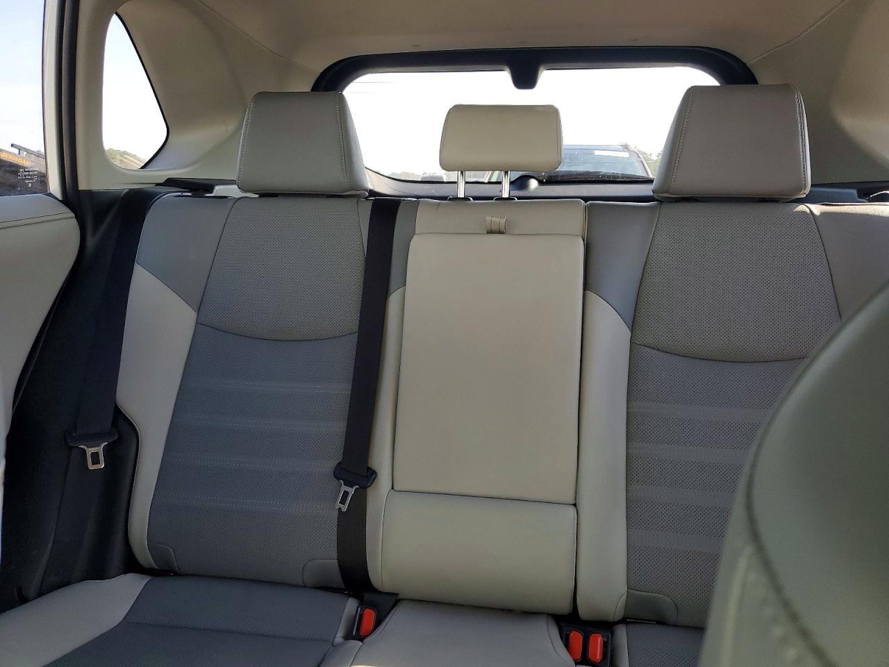 2025 TOYOTA RAV4 LIMITED photo 10