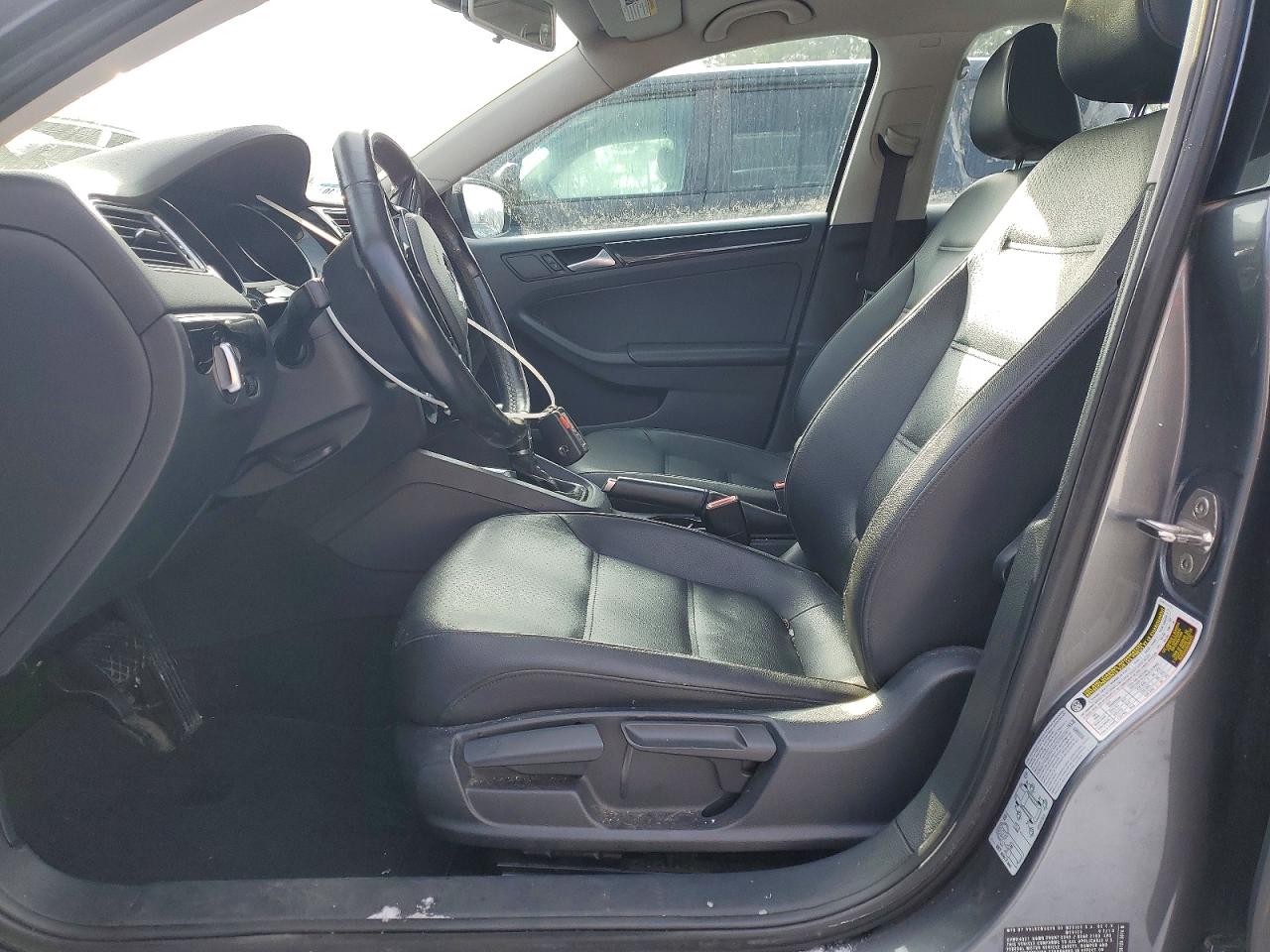 2016 VOLKSWAGEN JETTA SEL photo 7