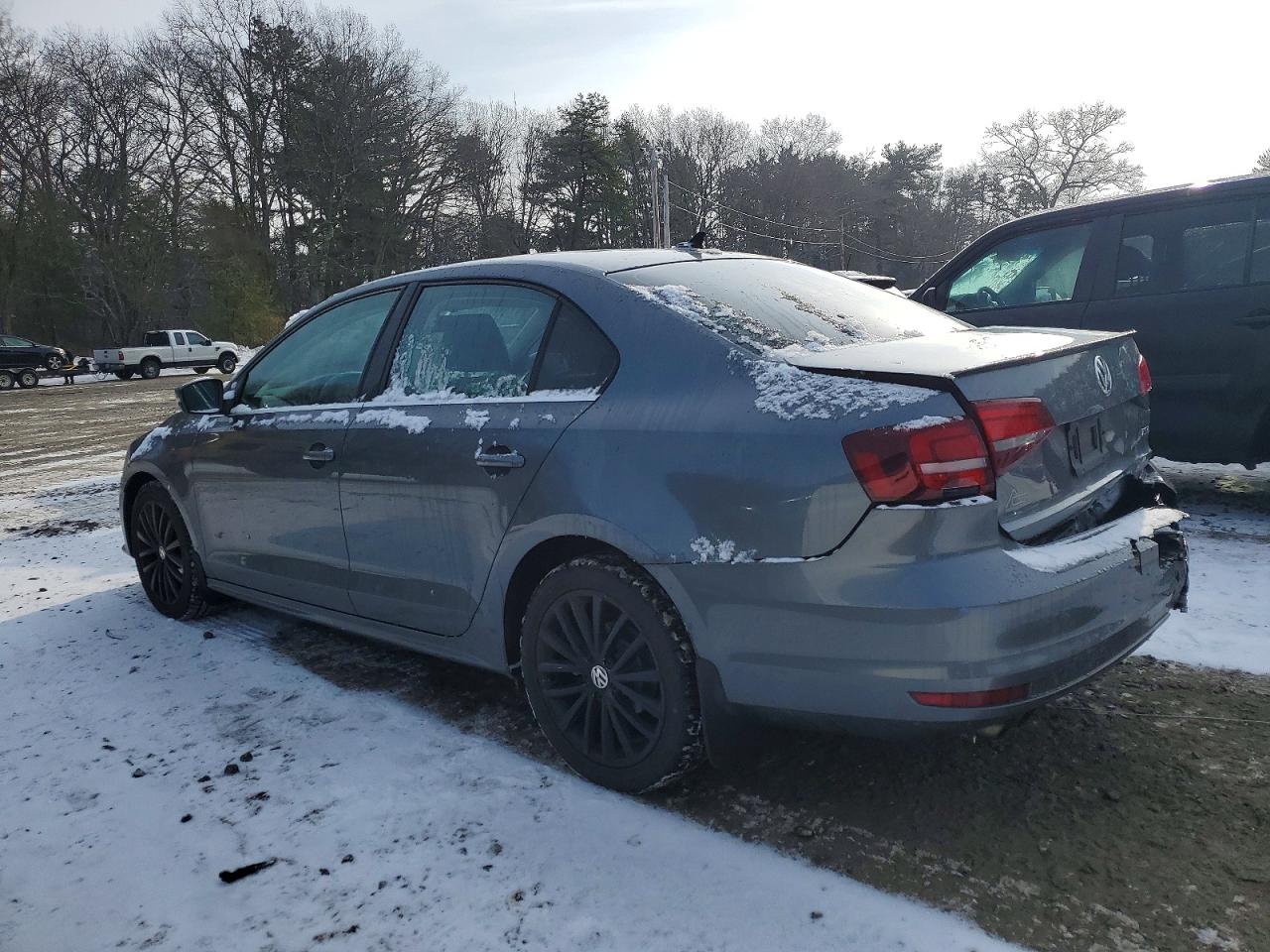 2016 VOLKSWAGEN JETTA SEL photo 2
