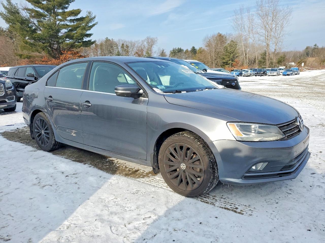 2016 VOLKSWAGEN JETTA SEL photo 4