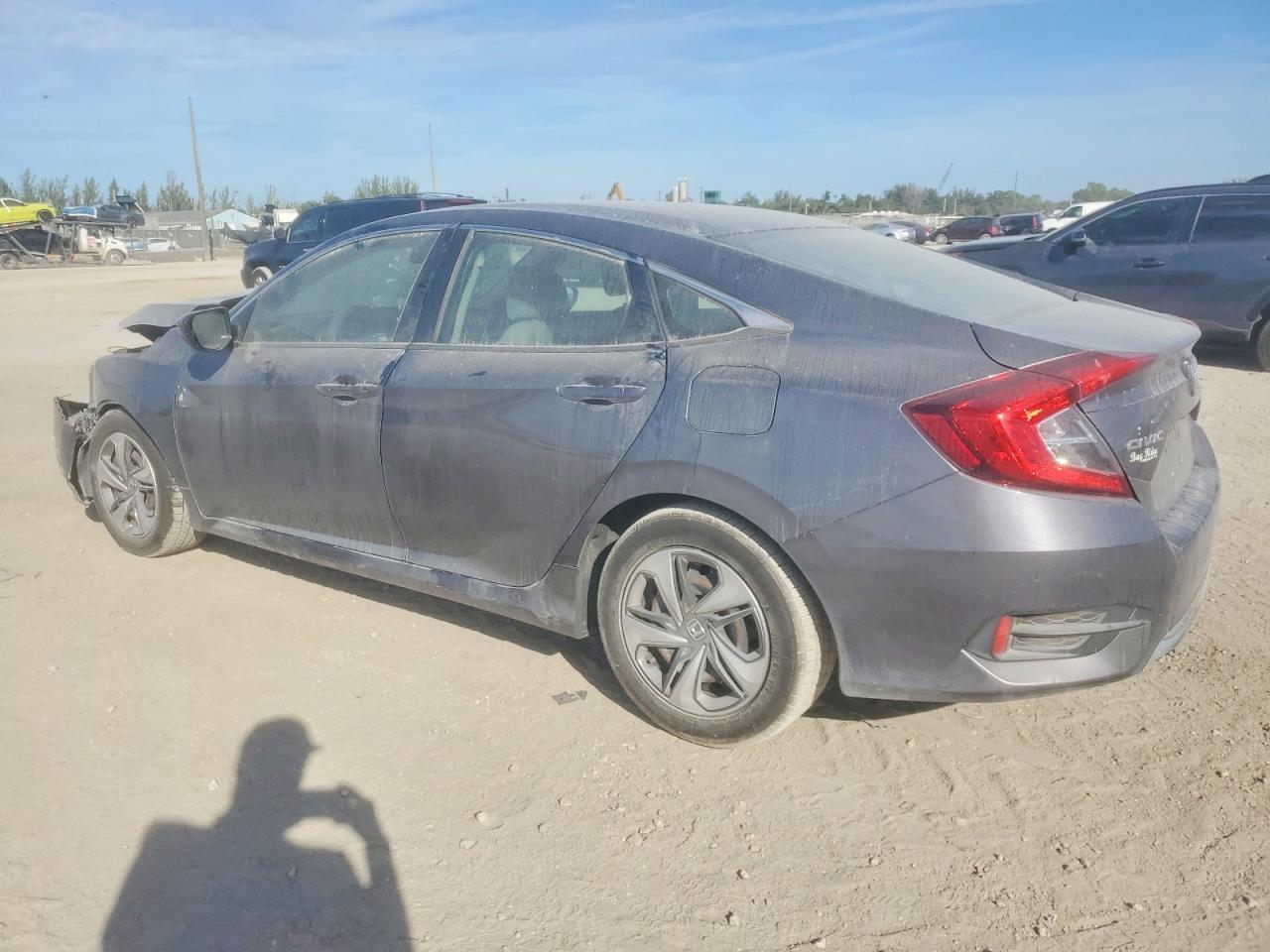 2020 HONDA CIVIC LX photo 2