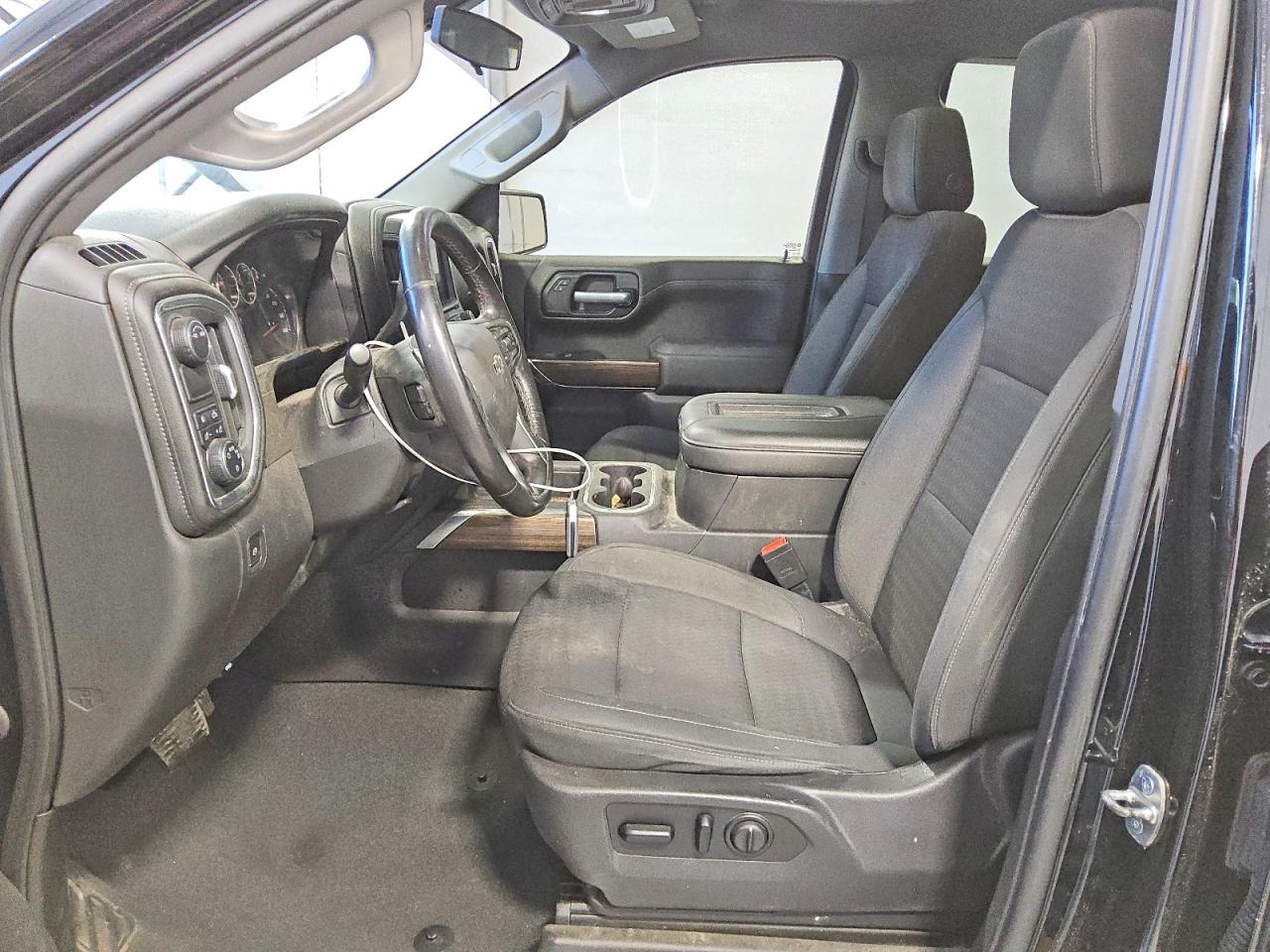 2021 CHEVROLET SILVERADO C1500 RST photo 13
